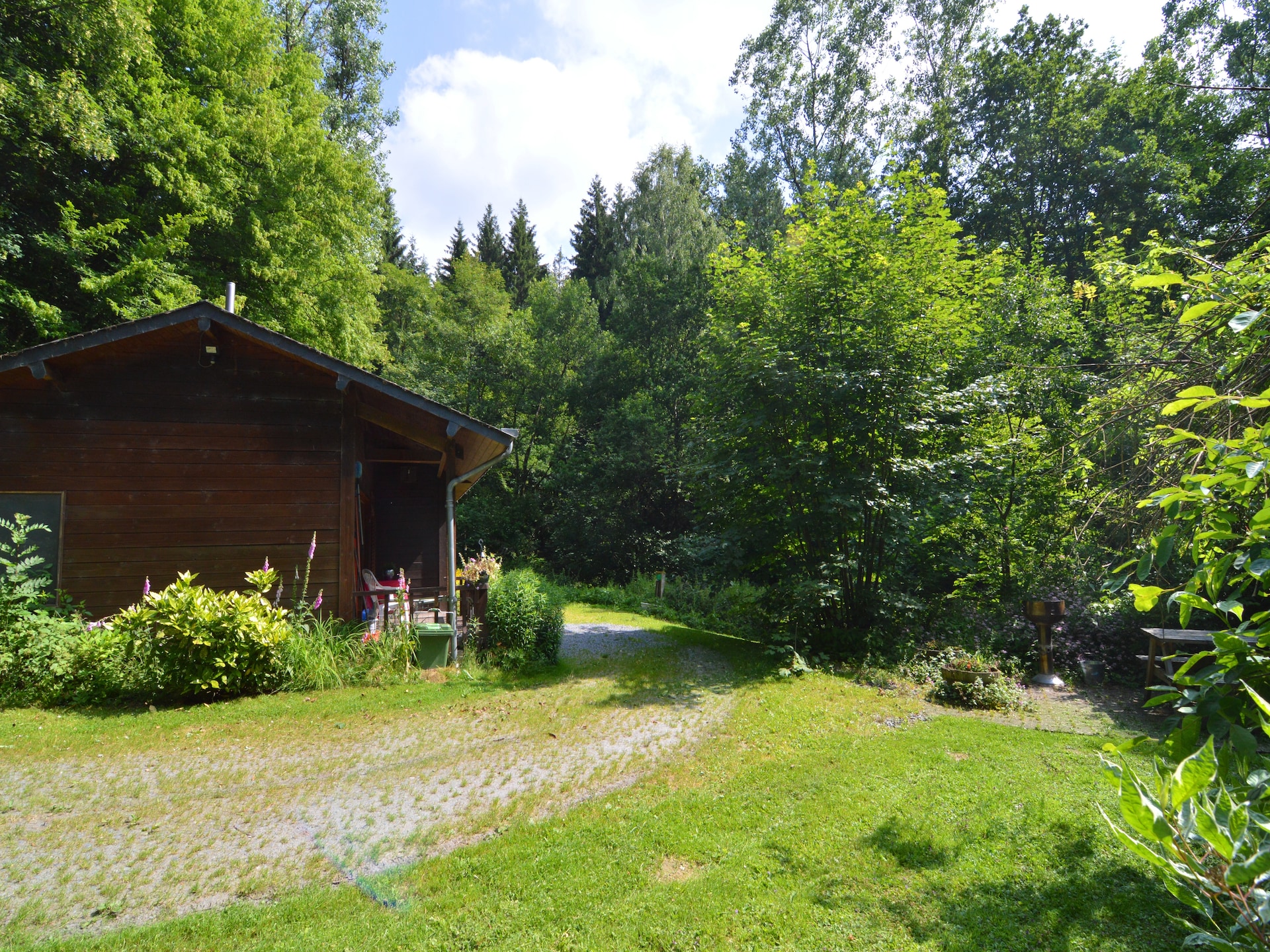 Knus chalet voor 5 in de bossen bij Bouillon, hondvriendelijk - foto 19
