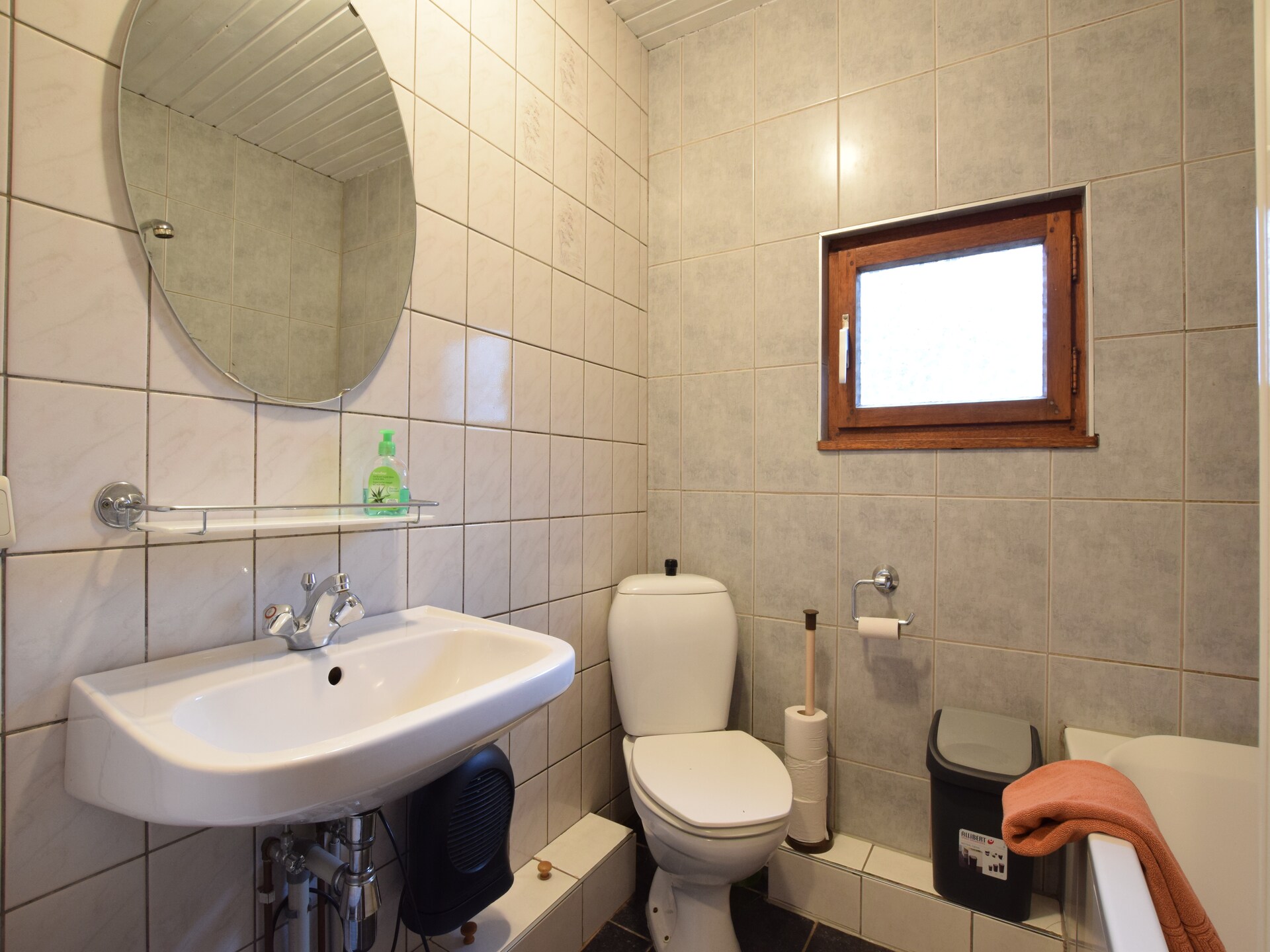 Knus chalet voor 5 in de bossen bij Bouillon, hondvriendelijk - foto 15