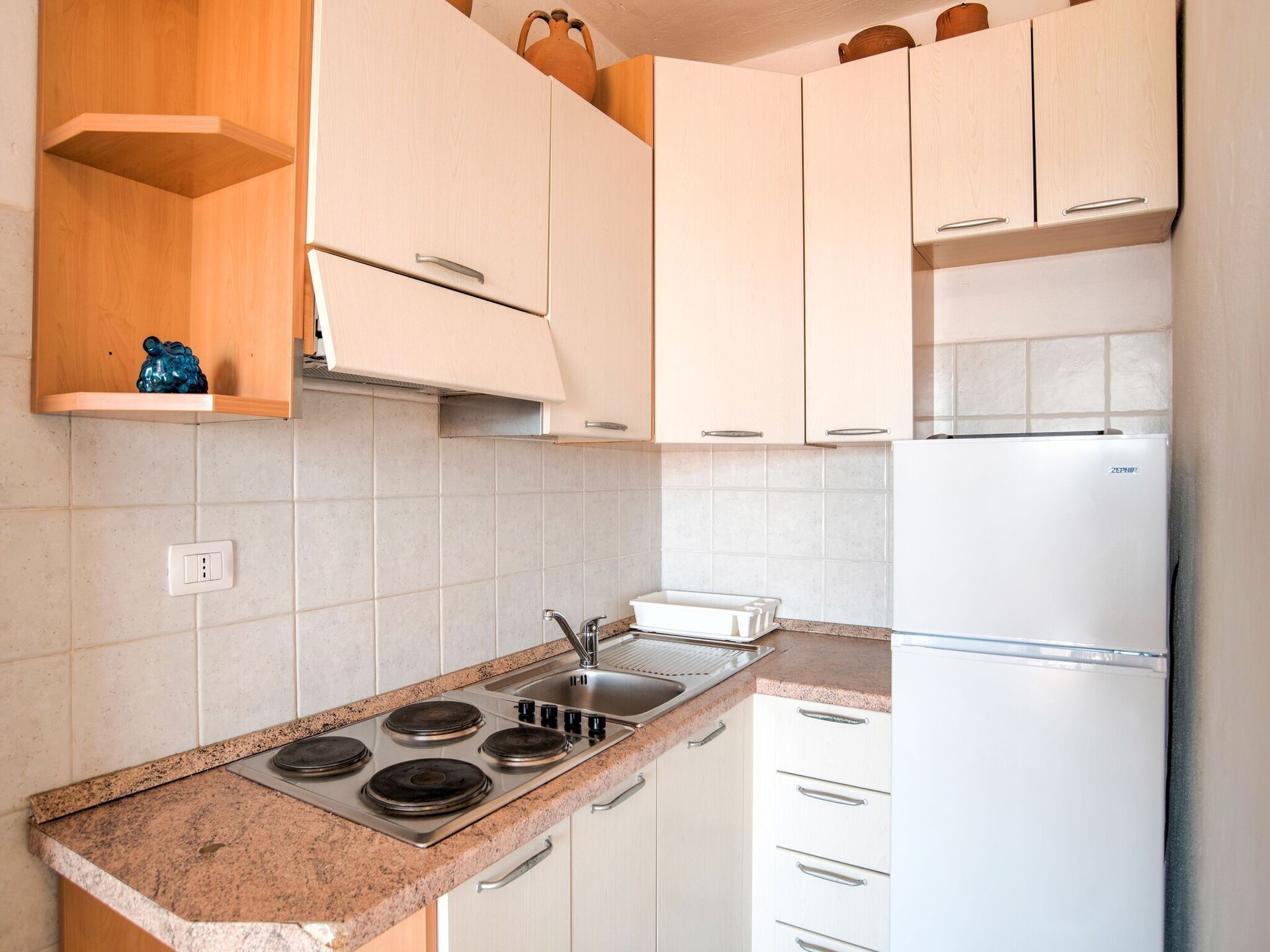 Ruim appartement voor 6 personen in Marinella, op 300m van zee - foto 3
