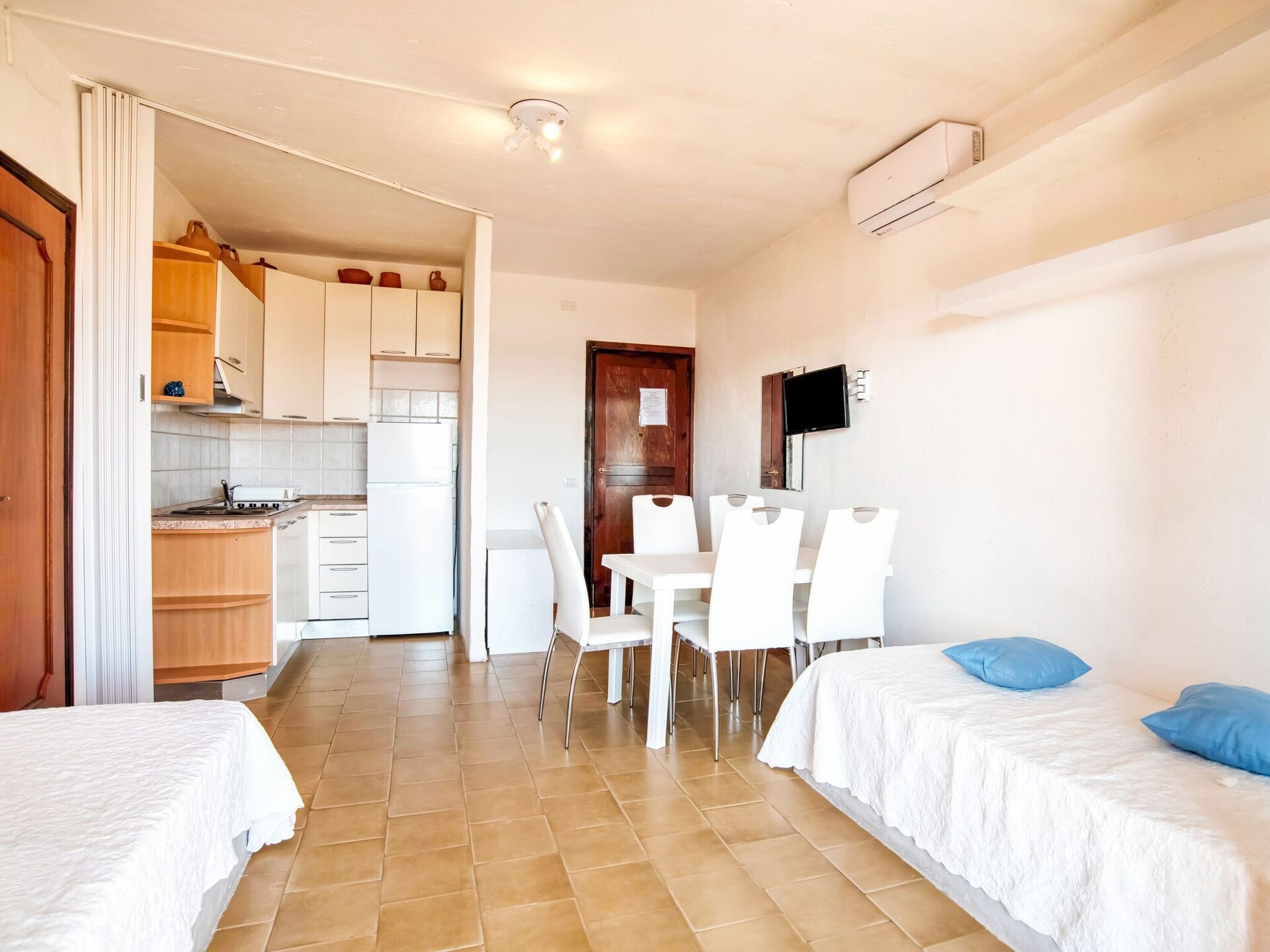 Ruim appartement voor 6 personen in Marinella, op 300m van zee - foto 17