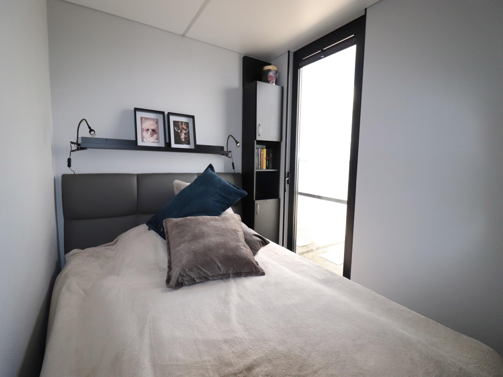 Luxe houseboat met sauna en dakterras op het Sneekermeer - foto 15