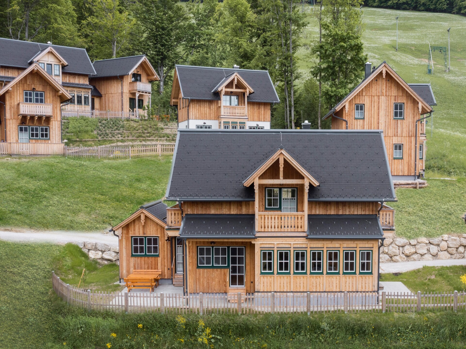 Ruim chalet voor 8 aan de Grundlsee met sauna en uitzicht op het bos - foto 6