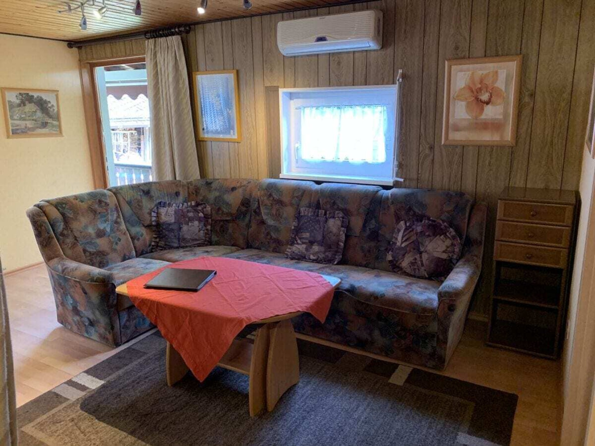 Ruim vakantiehuis met serre en garage in Rheinböllen, 2 km van centrum - foto 12