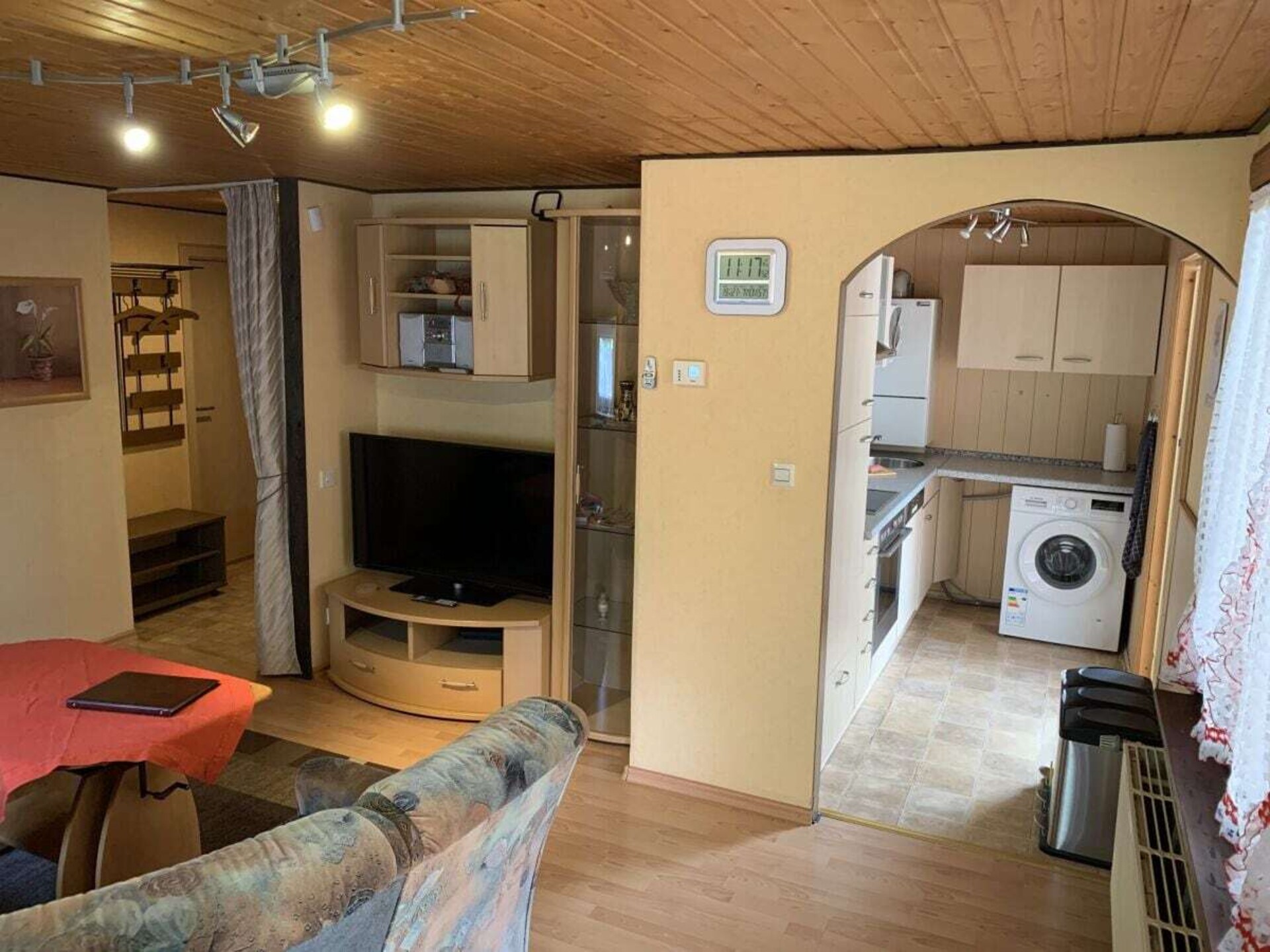 Ruim vakantiehuis met serre en garage in Rheinböllen, 2 km van centrum - foto 13