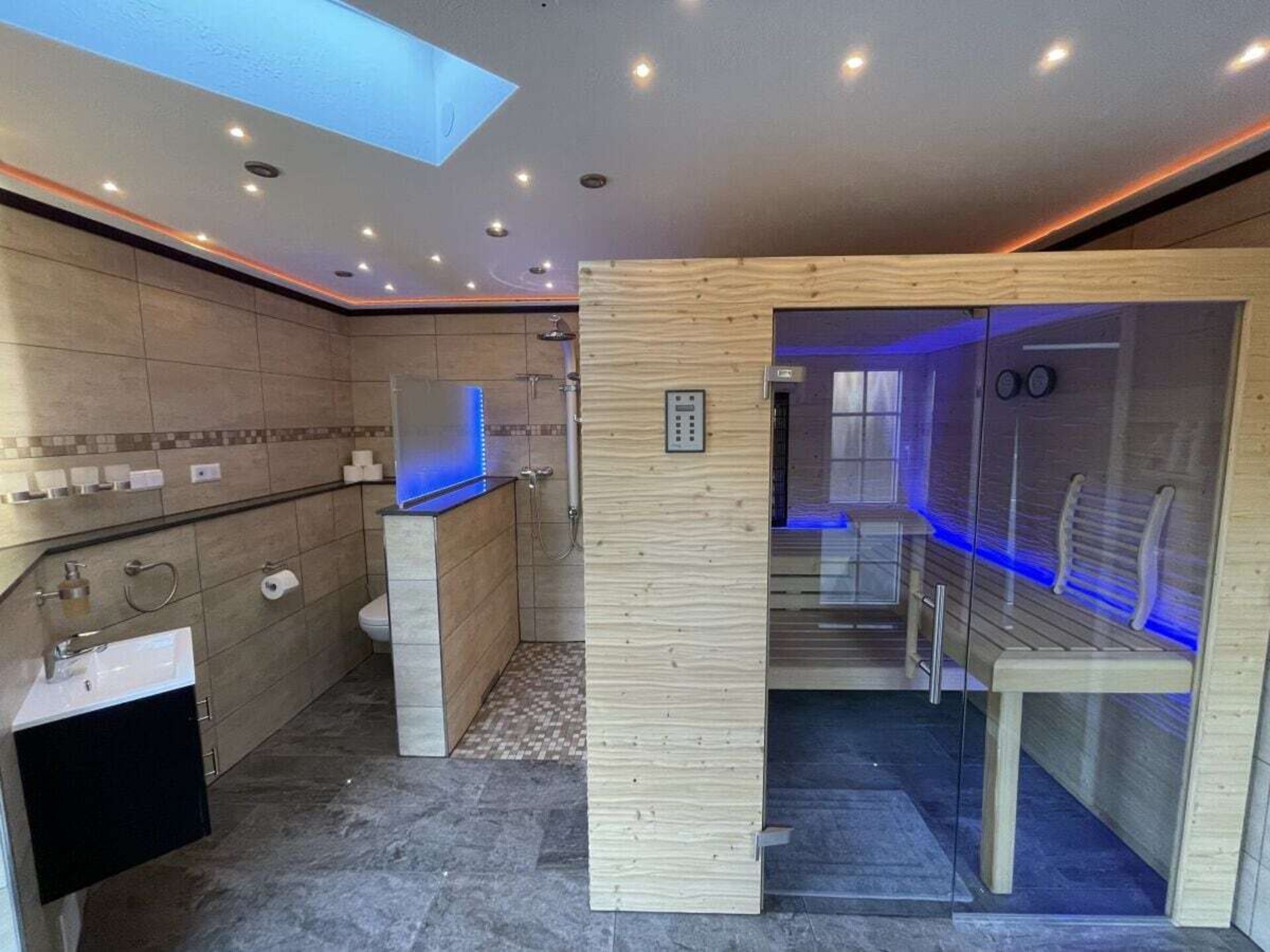 Luxe vakantiehuis met privé-sauna en whirlpool in Rheinböllen - foto 22