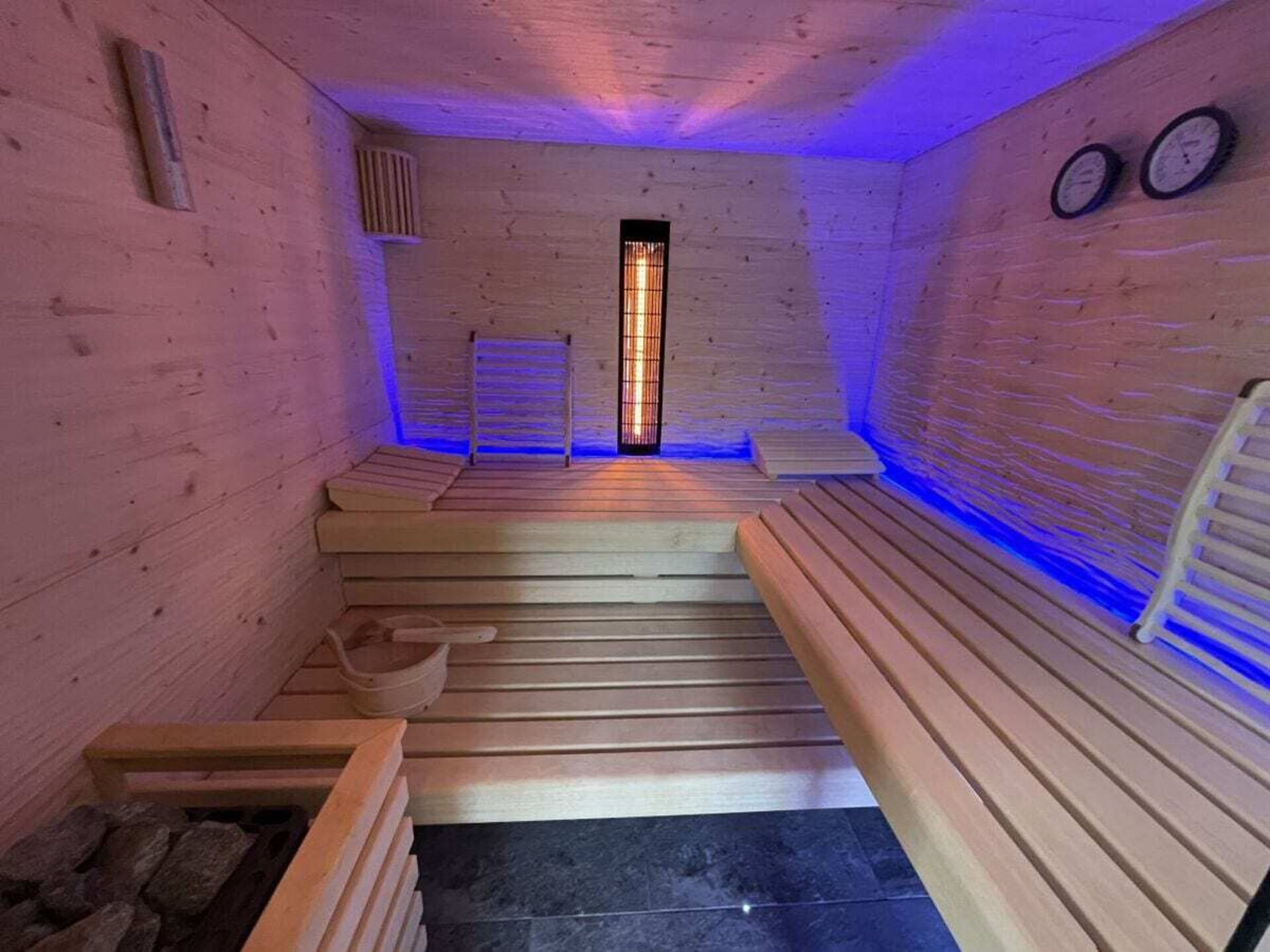 Luxe vakantiehuis met privé-sauna en whirlpool in Rheinböllen - foto 23