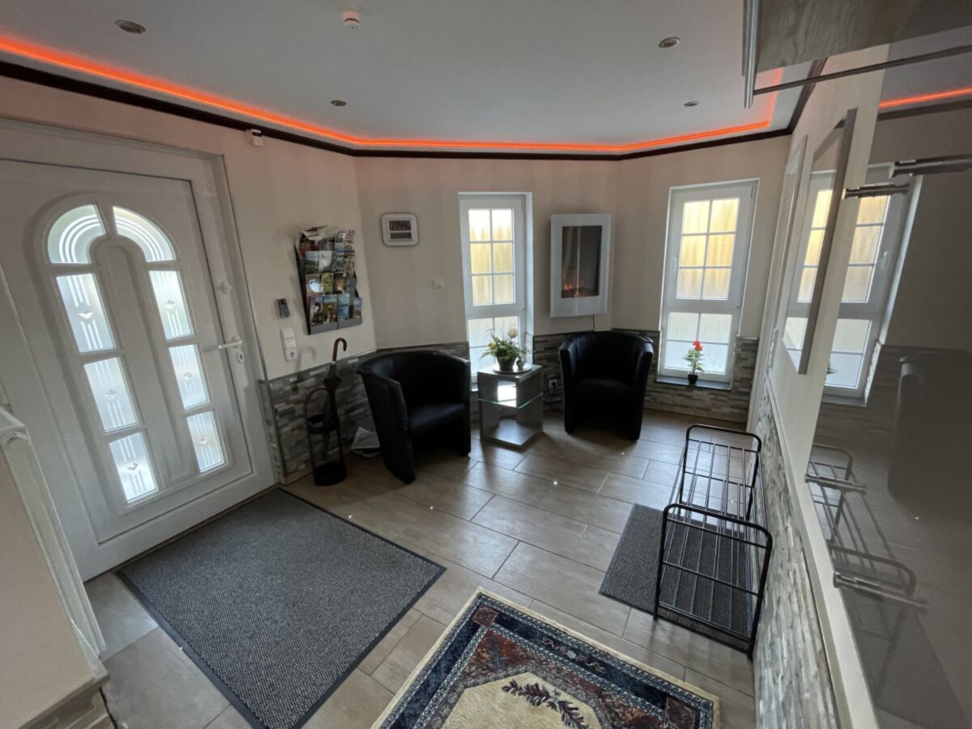 Luxe vakantiehuis met privé-sauna en whirlpool in Rheinböllen - foto 25