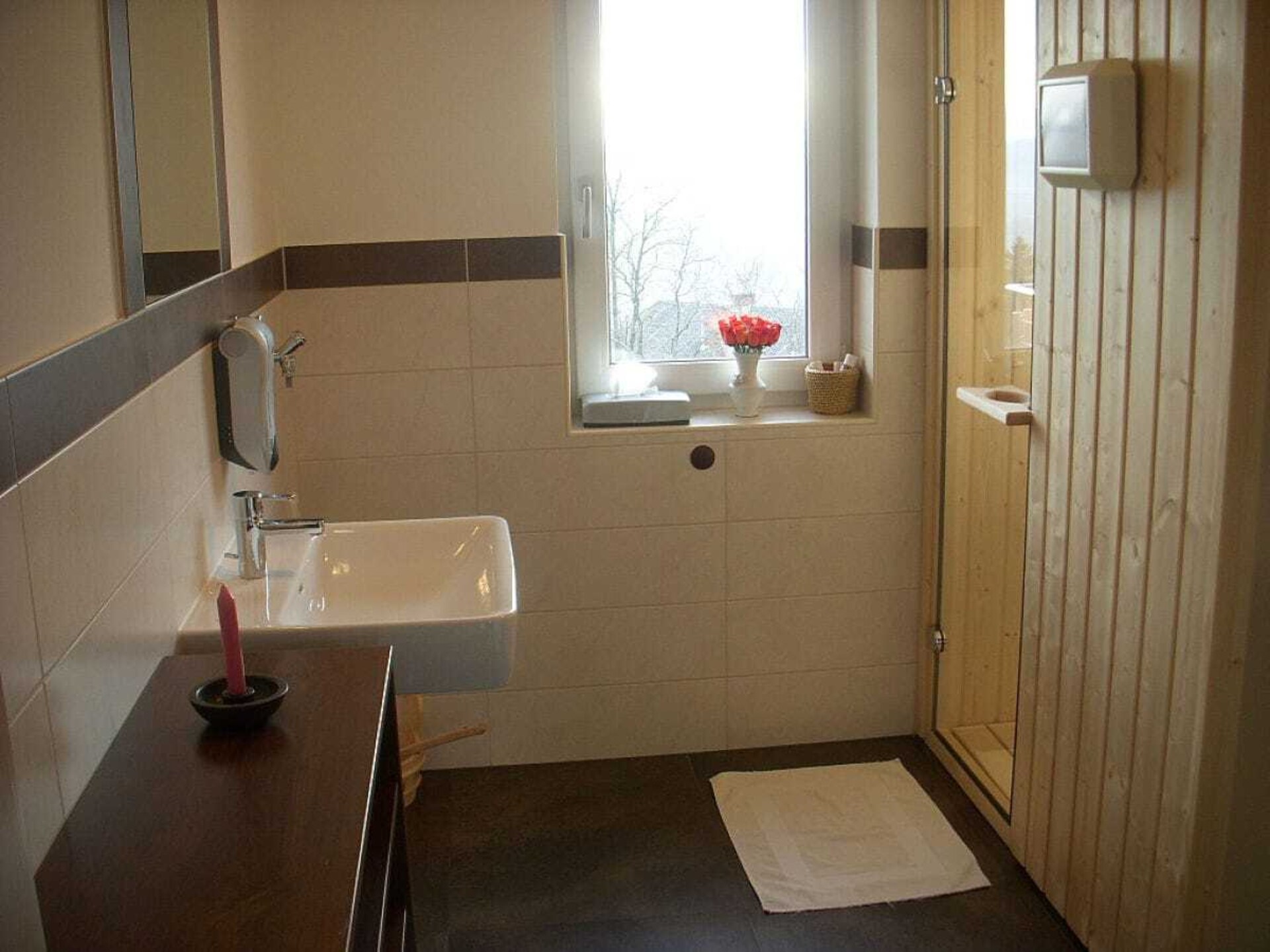 Modern vakantiehuis met privésauna tussen de wijngaarden in Fehring - foto 16