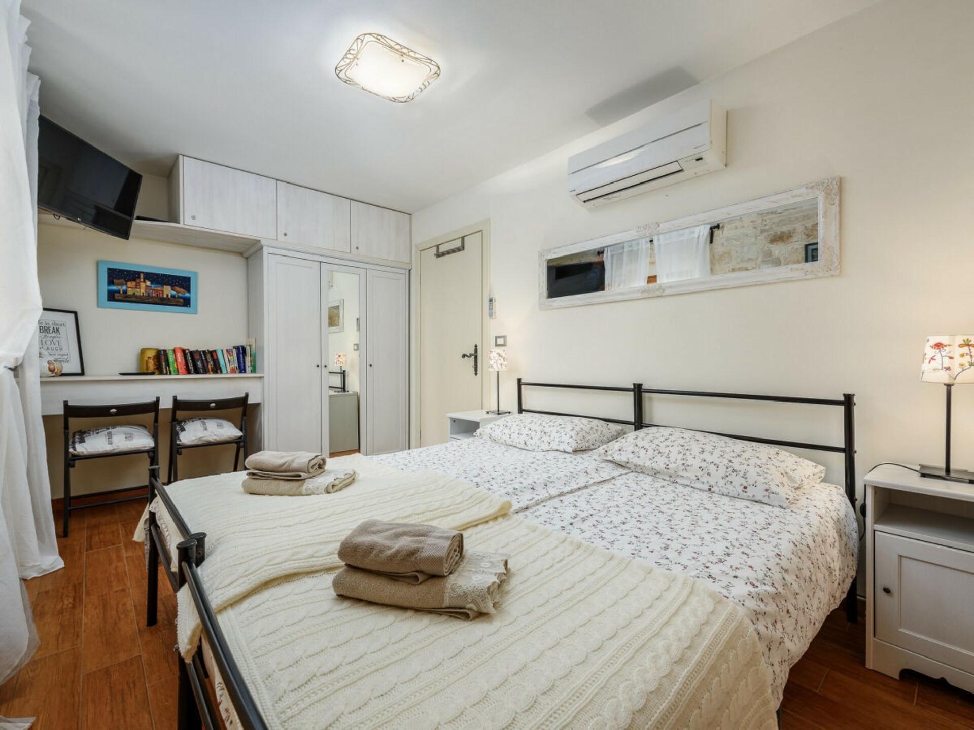 Authentiek stenen huis met zwembad in hartje Tinjan, Istrië - foto 19