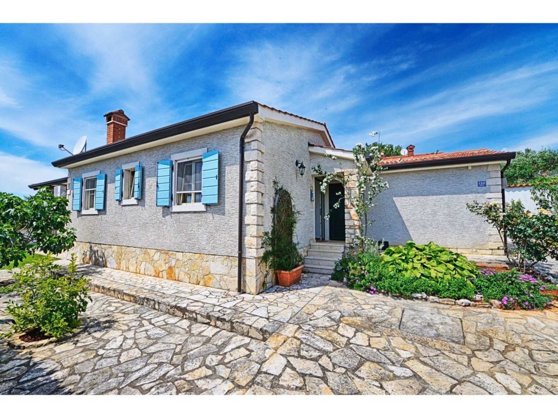 Villa Dany: Ruim vakantiehuis met privézwembad en zeezicht bij Poreč - foto 14