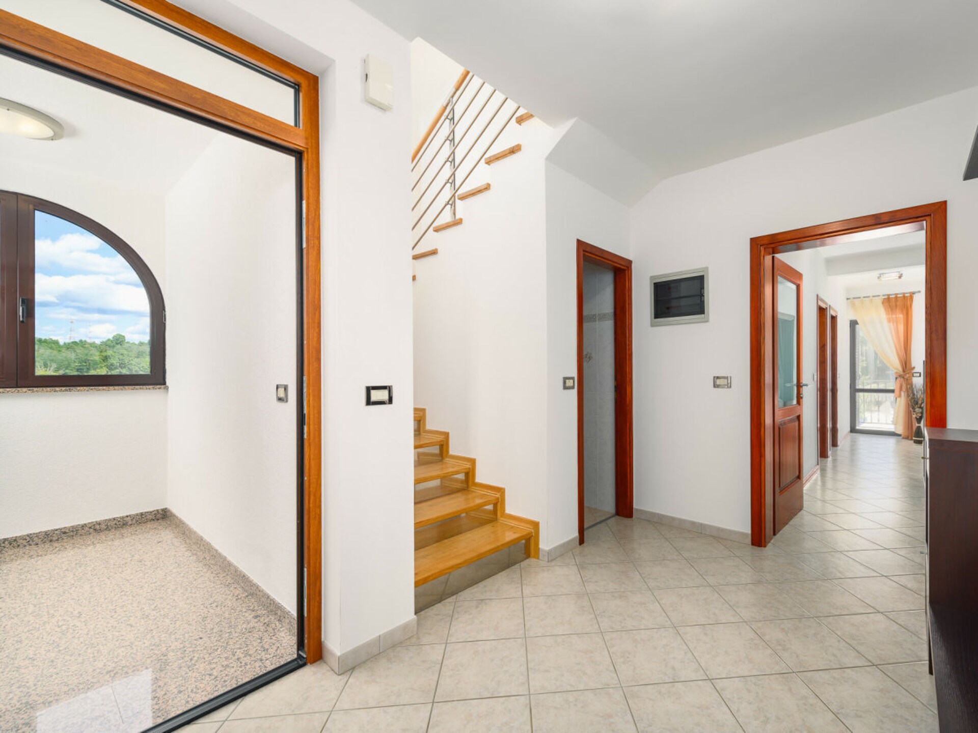 Ruim appartement met privézwembad en balkon in Mekiši, vlakbij Vižinada - foto 39