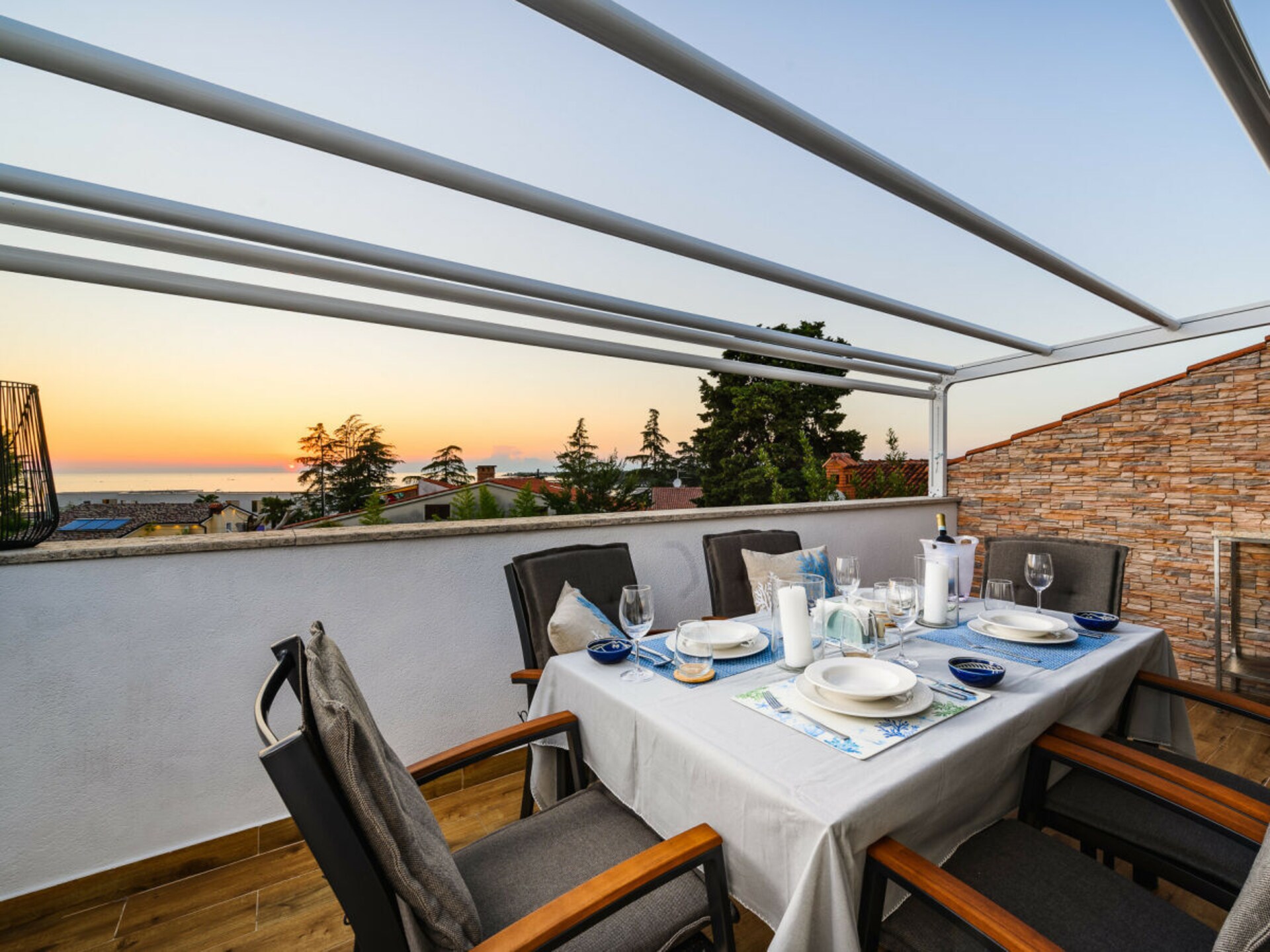 Sunset Suite Premium: Luxe appartement met zeezicht in Poreč - foto 1