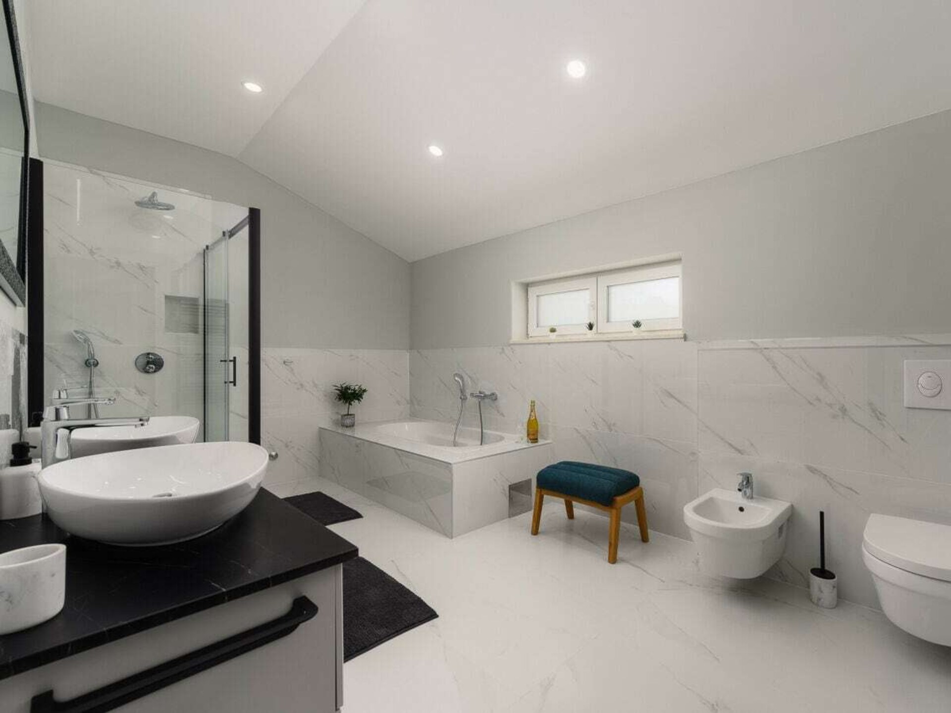 Luxe villa met privézwembad en grote tuin op 3 km van het centrum - foto 33