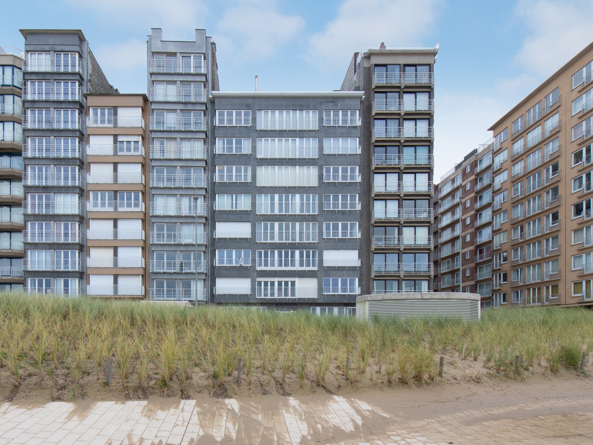Zonovergoten appartement met 3 slaapkamers direct aan de zeewering van Middelkerke - foto 5