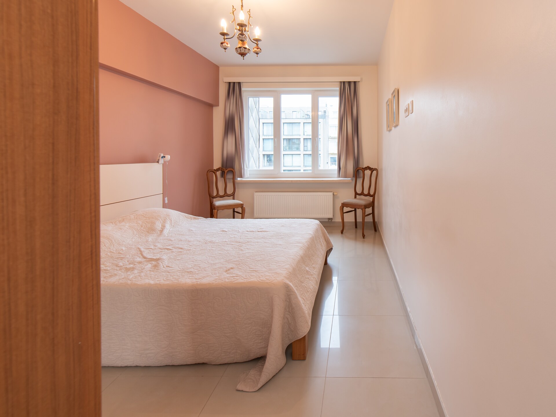Zonovergoten appartement met 3 slaapkamers direct aan de zeewering van Middelkerke - foto 13