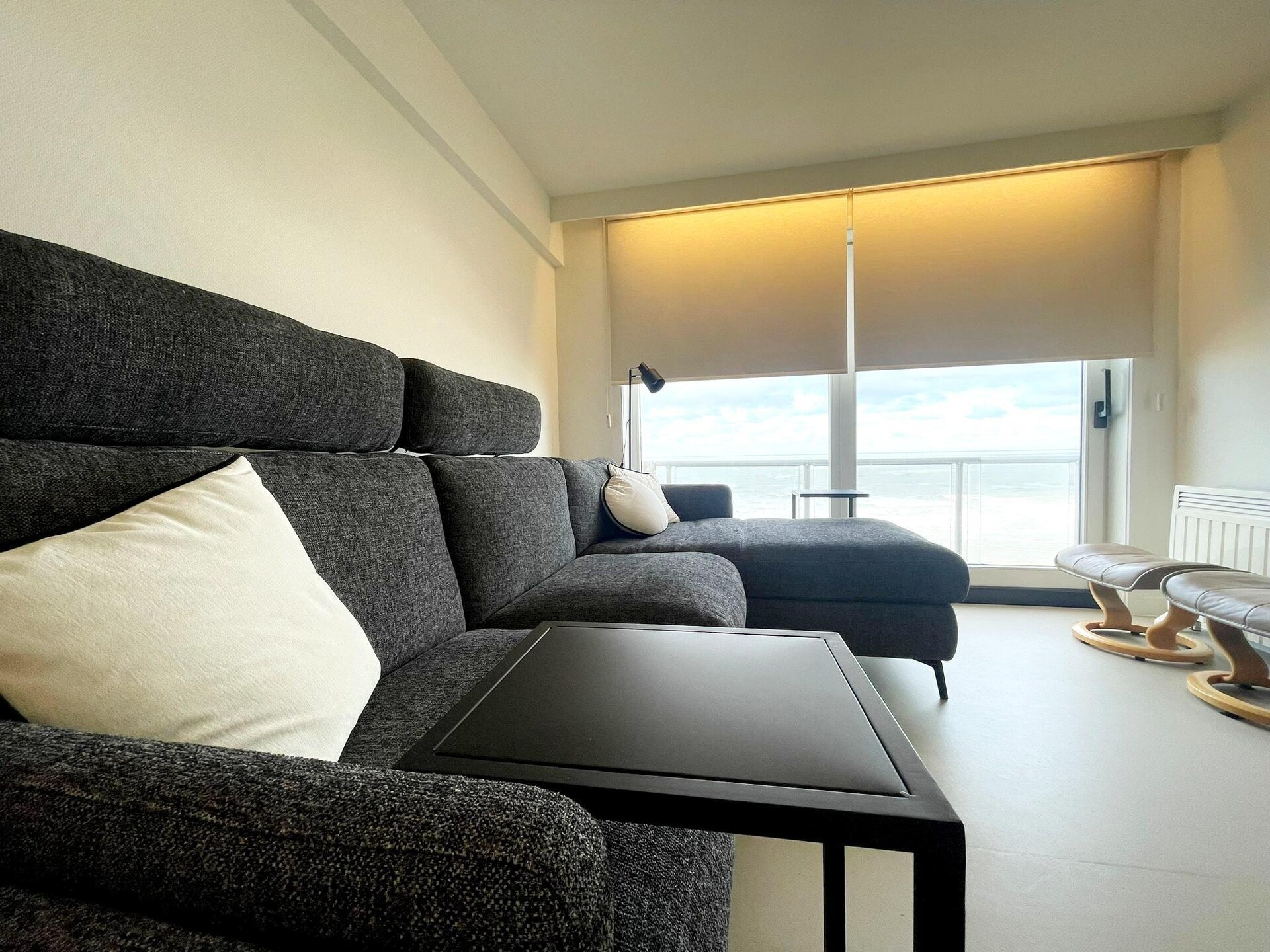 Stijlvol appartement op de zeedijk met panoramisch zeezicht in Middelkerke - foto 7