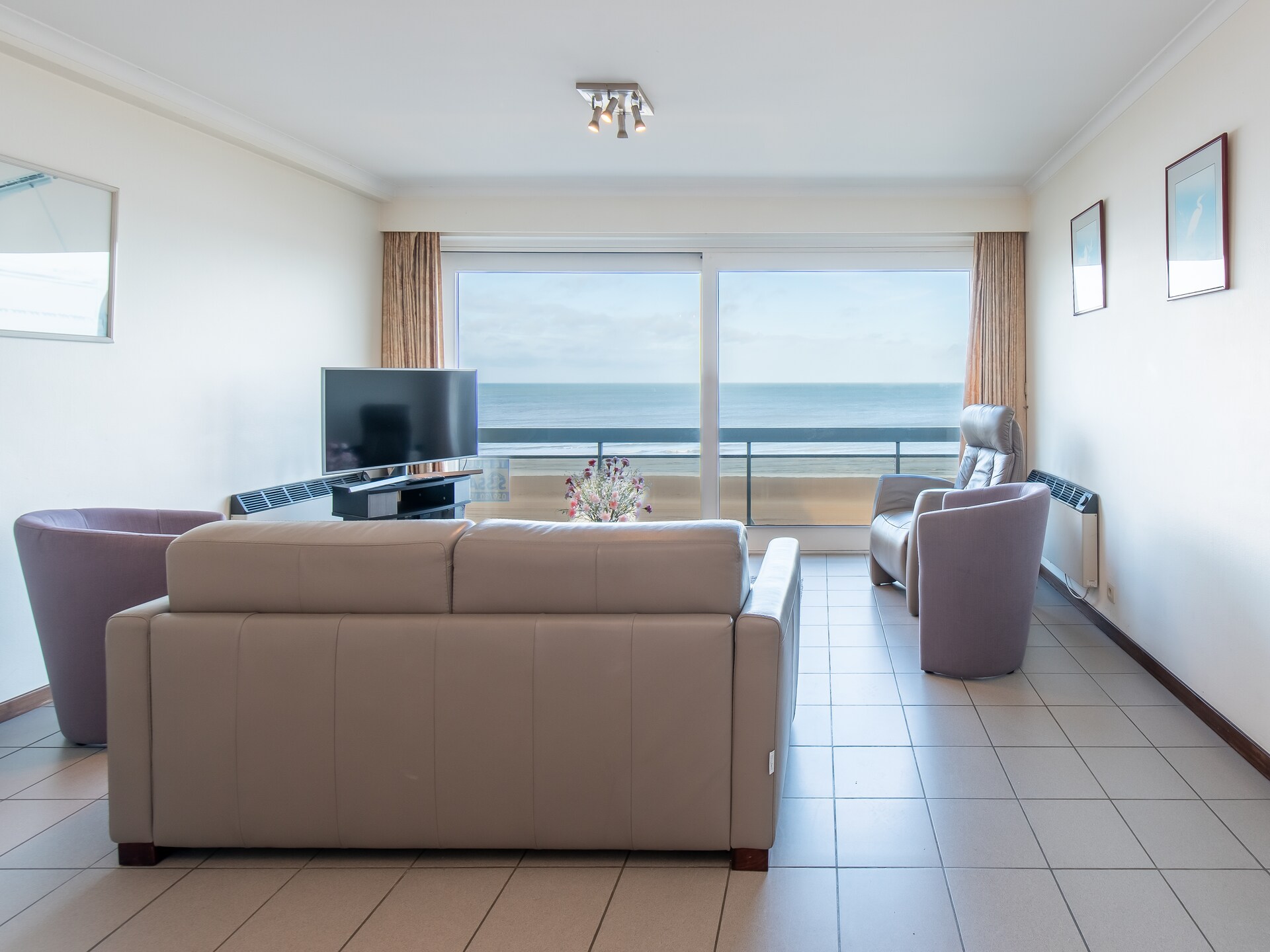 Ruim appartement met zeezicht en balkon in hartje Middelkerke - foto 7