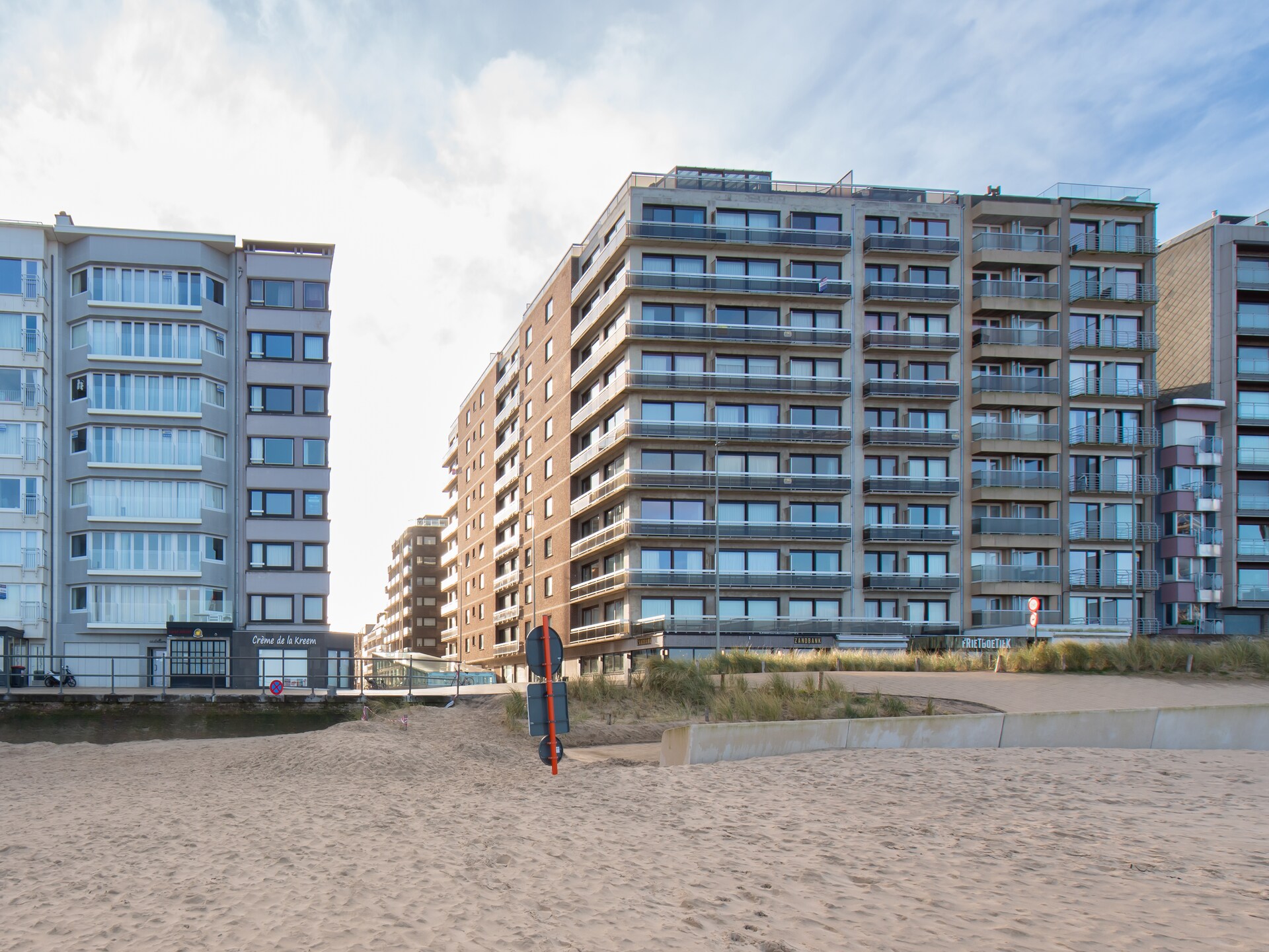 Ruim appartement met zeezicht en balkon in hartje Middelkerke - foto 5