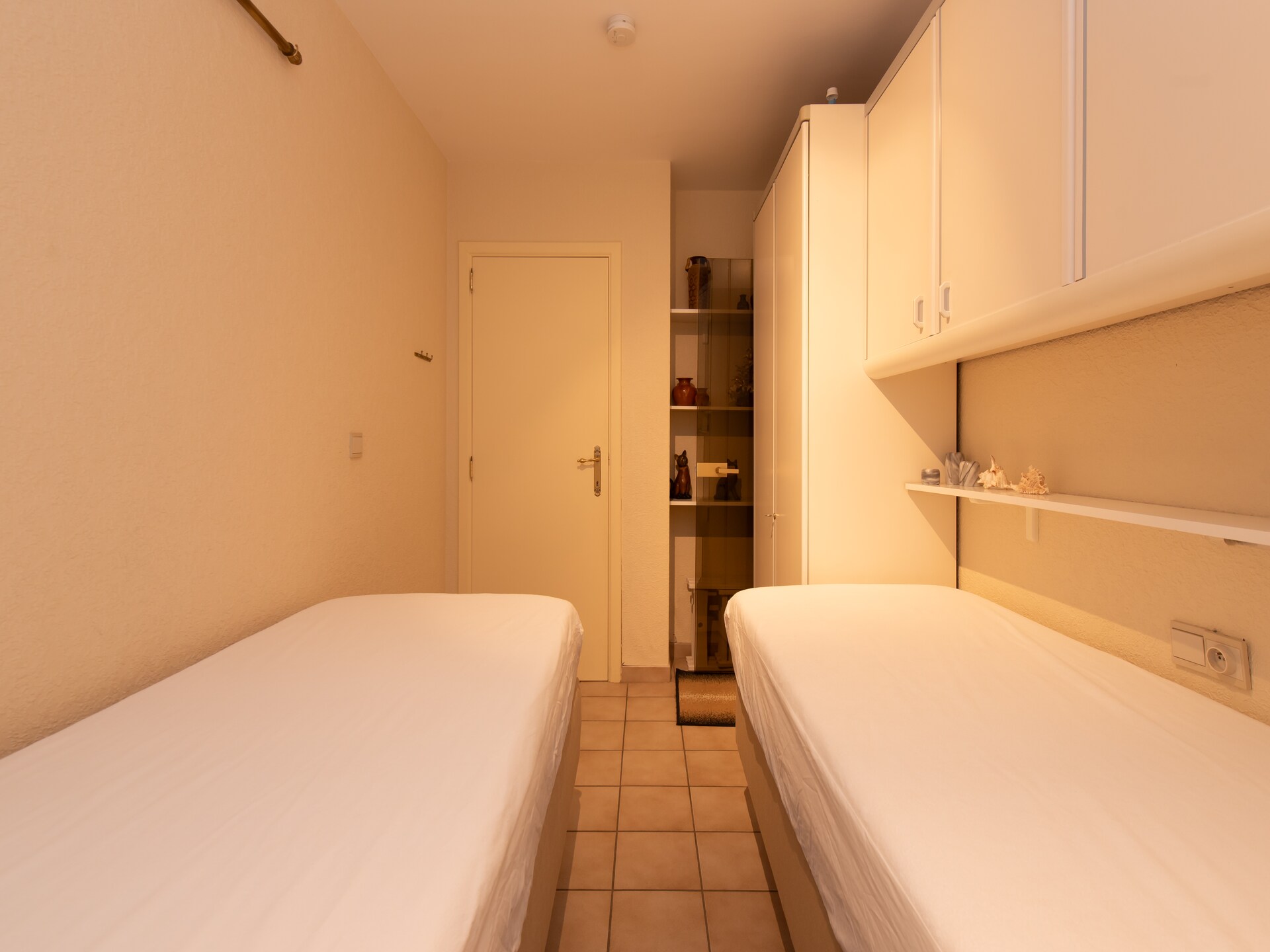 Ruim appartement aan de zeedijk met zicht op casino en strand - foto 14