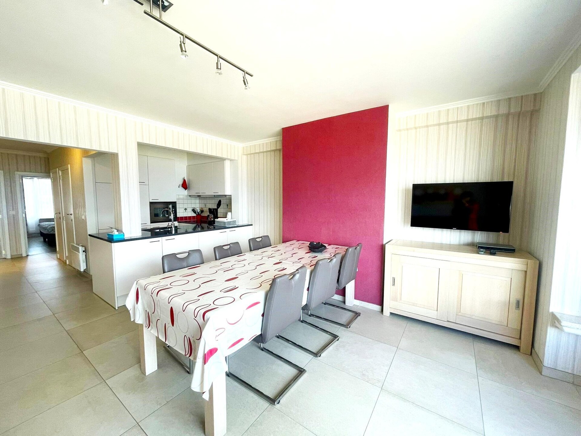 6-persoons appartement met zeezicht aan de zeedijk in Middelkerke - foto 3