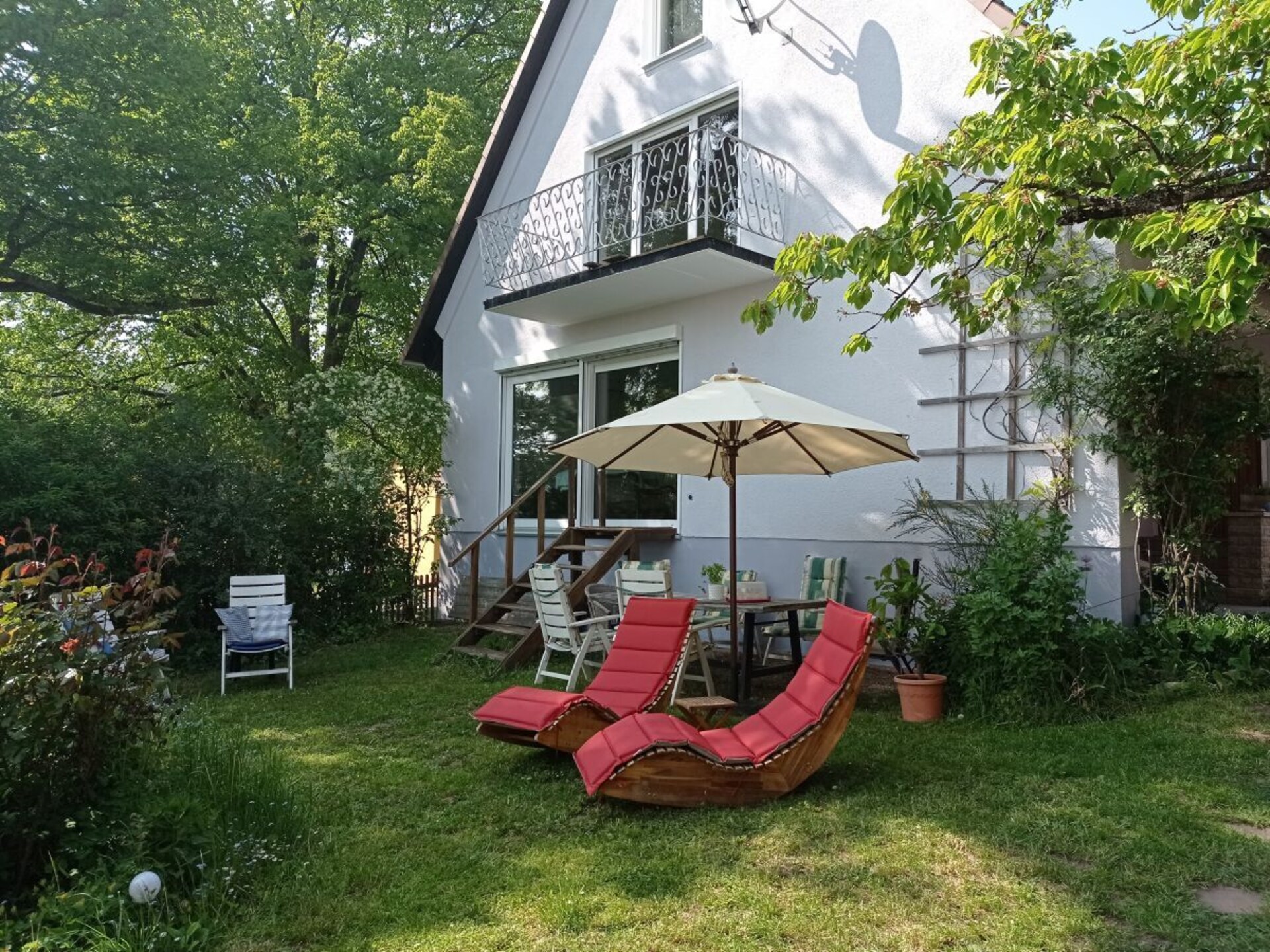 Villa Thea: Ruim vakantiehuis met zwembad en weids uitzicht in de Rhön - foto 3