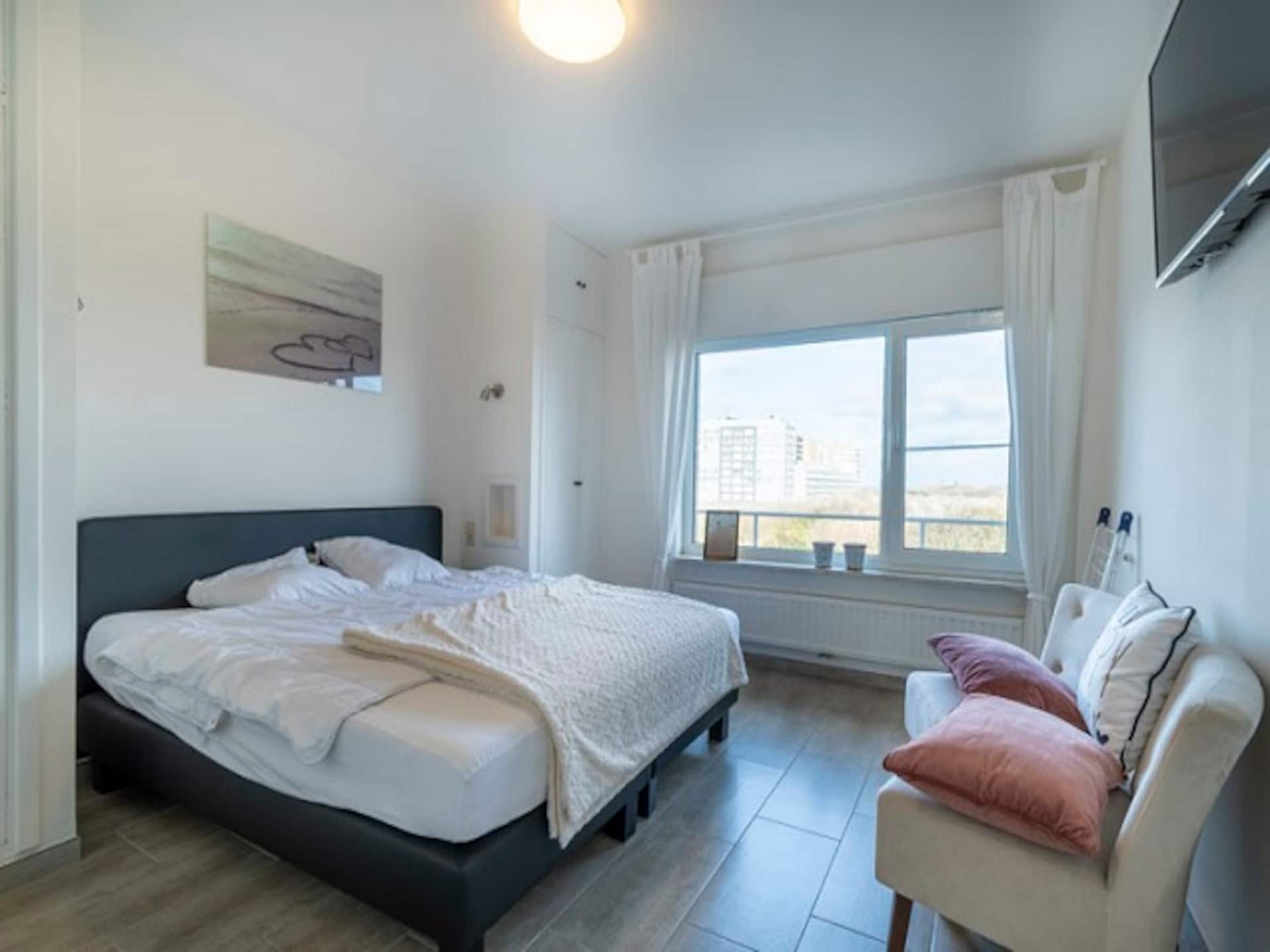 Licht appartement in Middelkerke met uitzicht op zee en duinen - foto 3