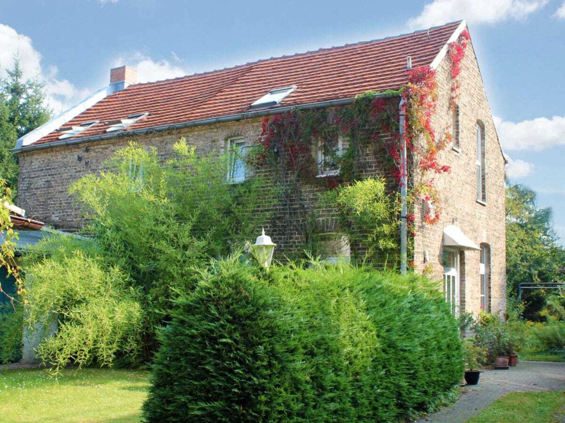 Ruim vakantiehuis met privétuin in Potsdam-Babelsberg - foto 3