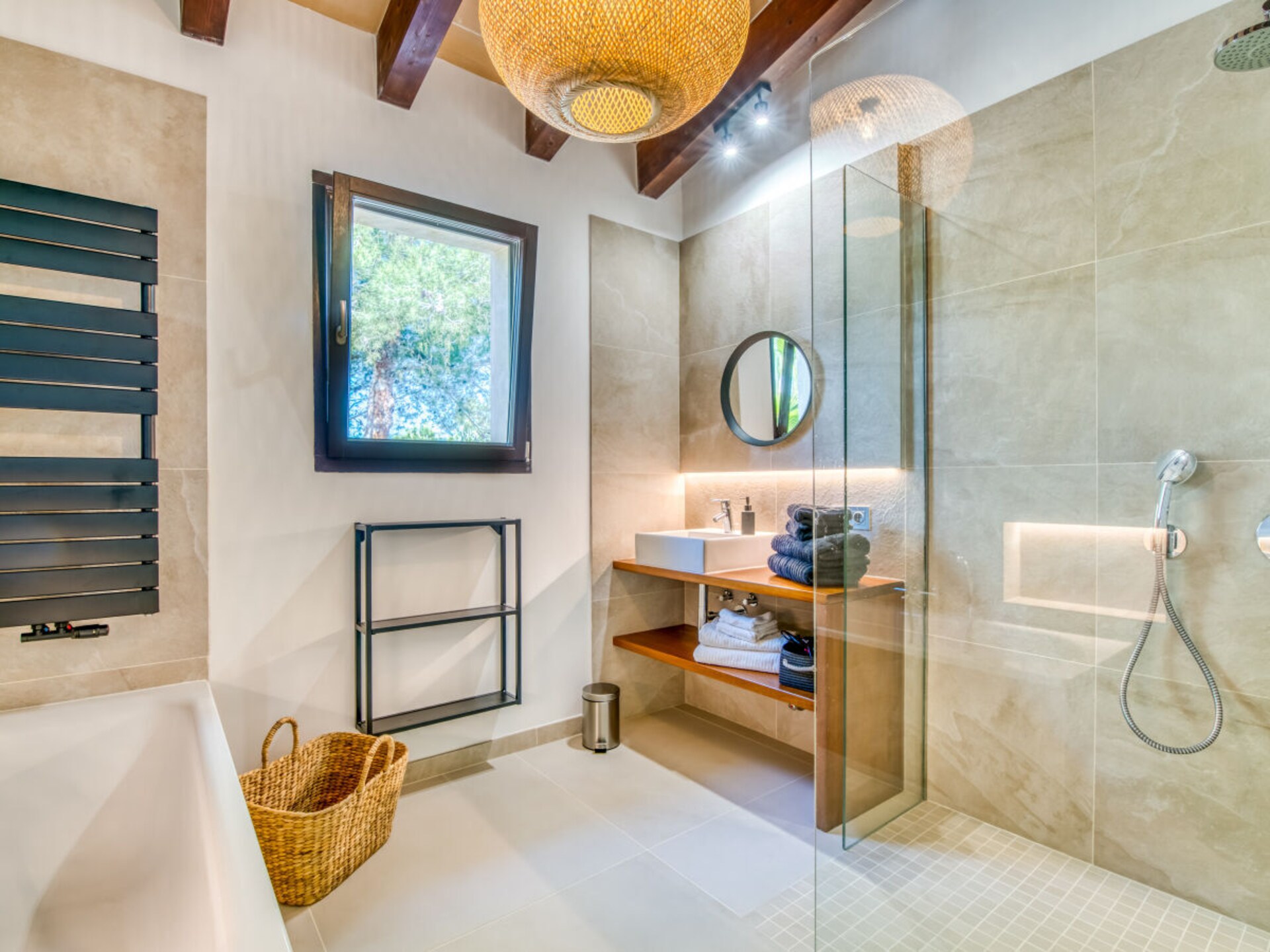 Luxe finca bij Felanitx met zoutwaterzwembad, sauna en ruime tuin - foto 36