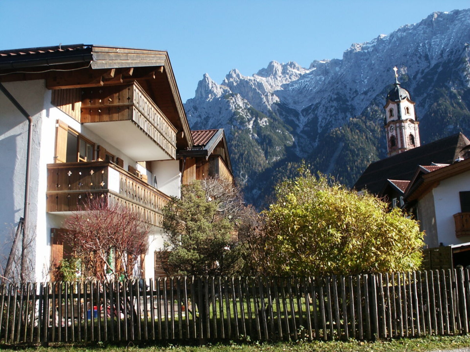 Ruim vakantiehuis in Mittenwald, 4 slaapkamers, dichtbij skilift - foto 1