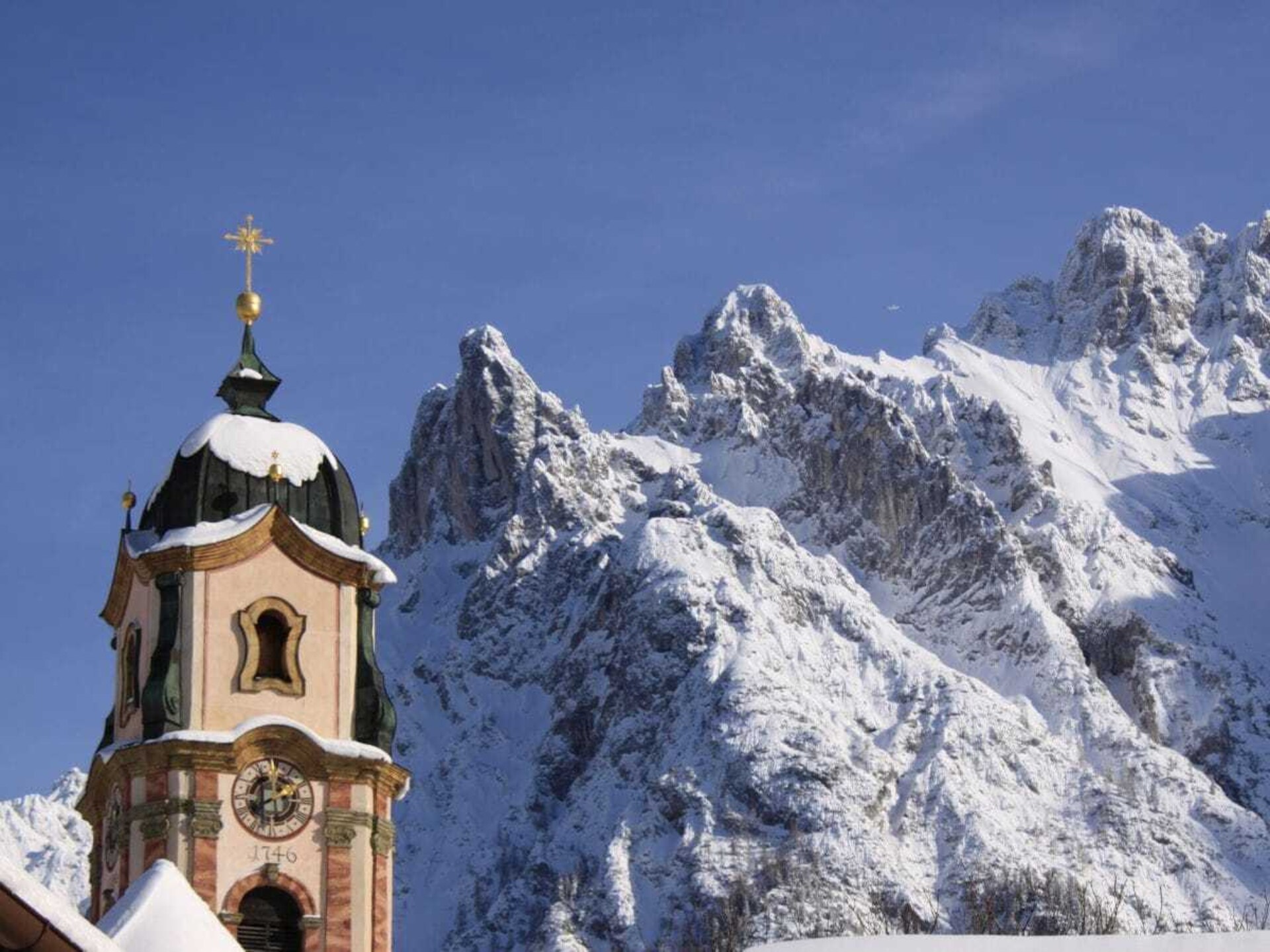Ruim vakantiehuis in Mittenwald, 4 slaapkamers, dichtbij skilift - foto 18