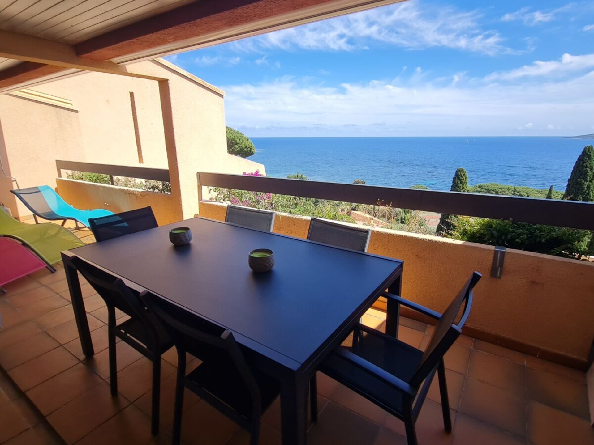 Zonnig vakantiehuis met zwembad en tennis in Sainte-Maxime - foto 2