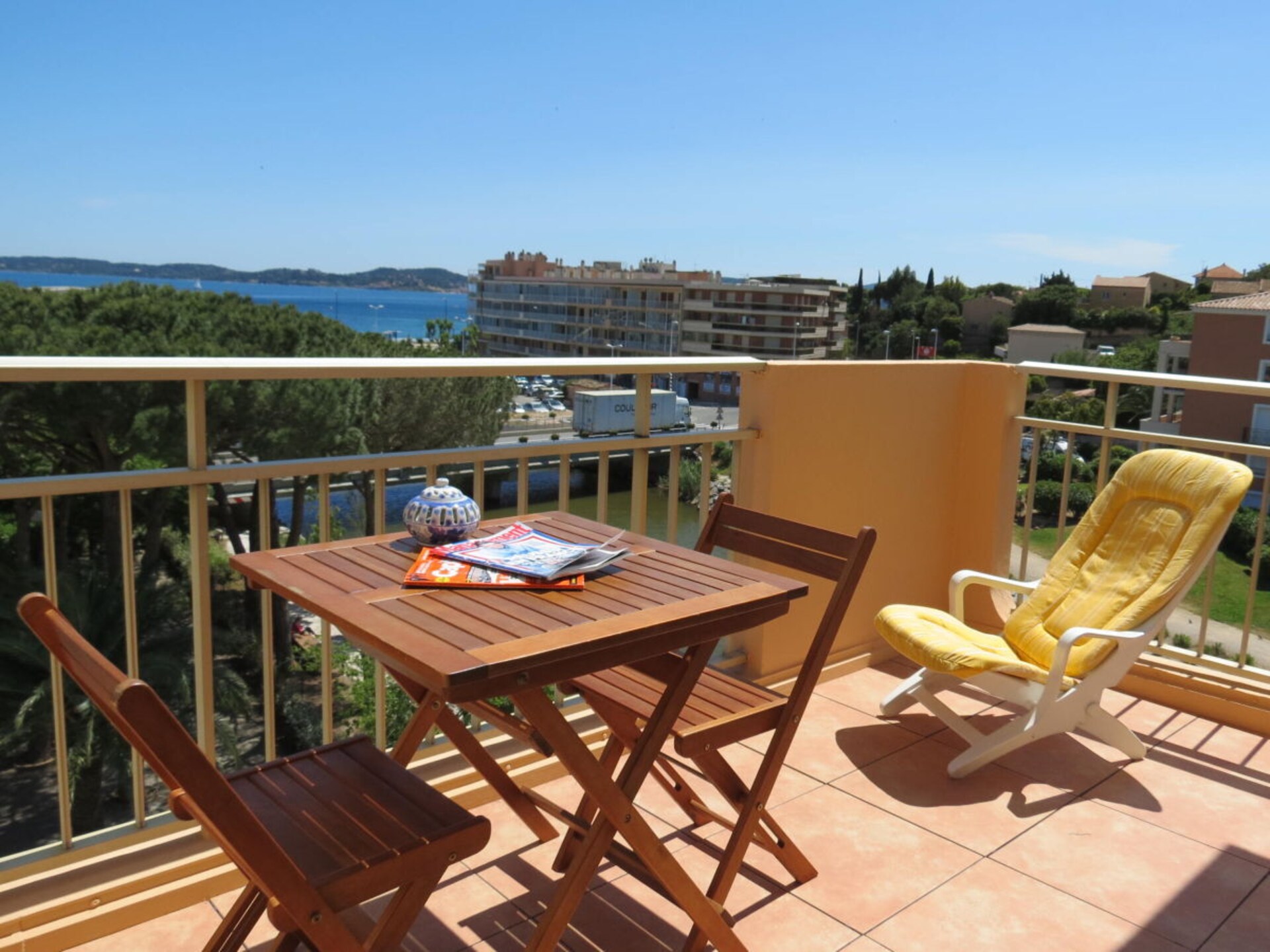 Sfeervol appartement in Sainte-Maxime met zeezicht en zwembad - foto 3