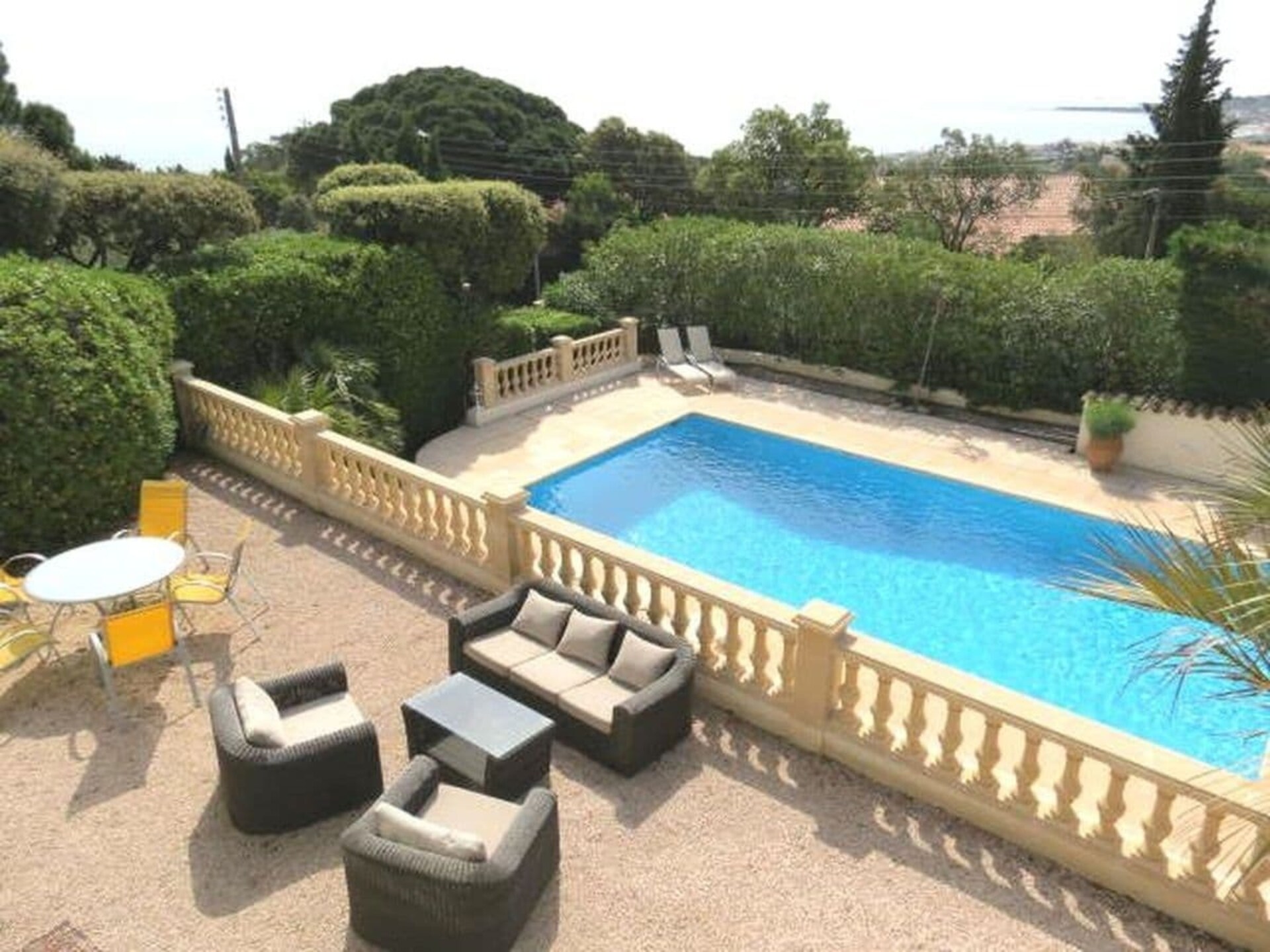 Zonovergoten villa met privézwembad en zeezicht in Sainte-Maxime - foto 3