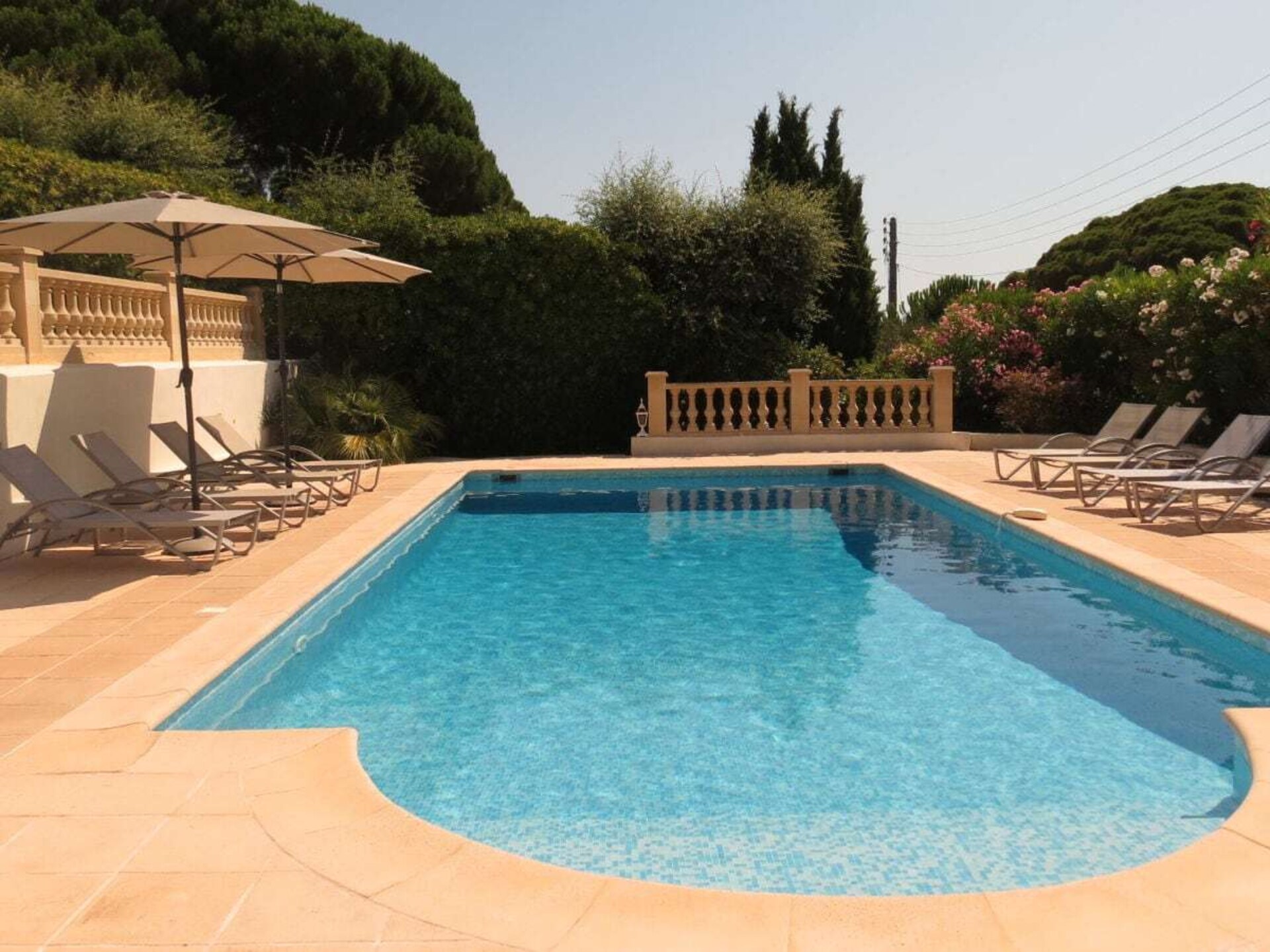 Zonovergoten villa met privézwembad en zeezicht in Sainte-Maxime - foto 9