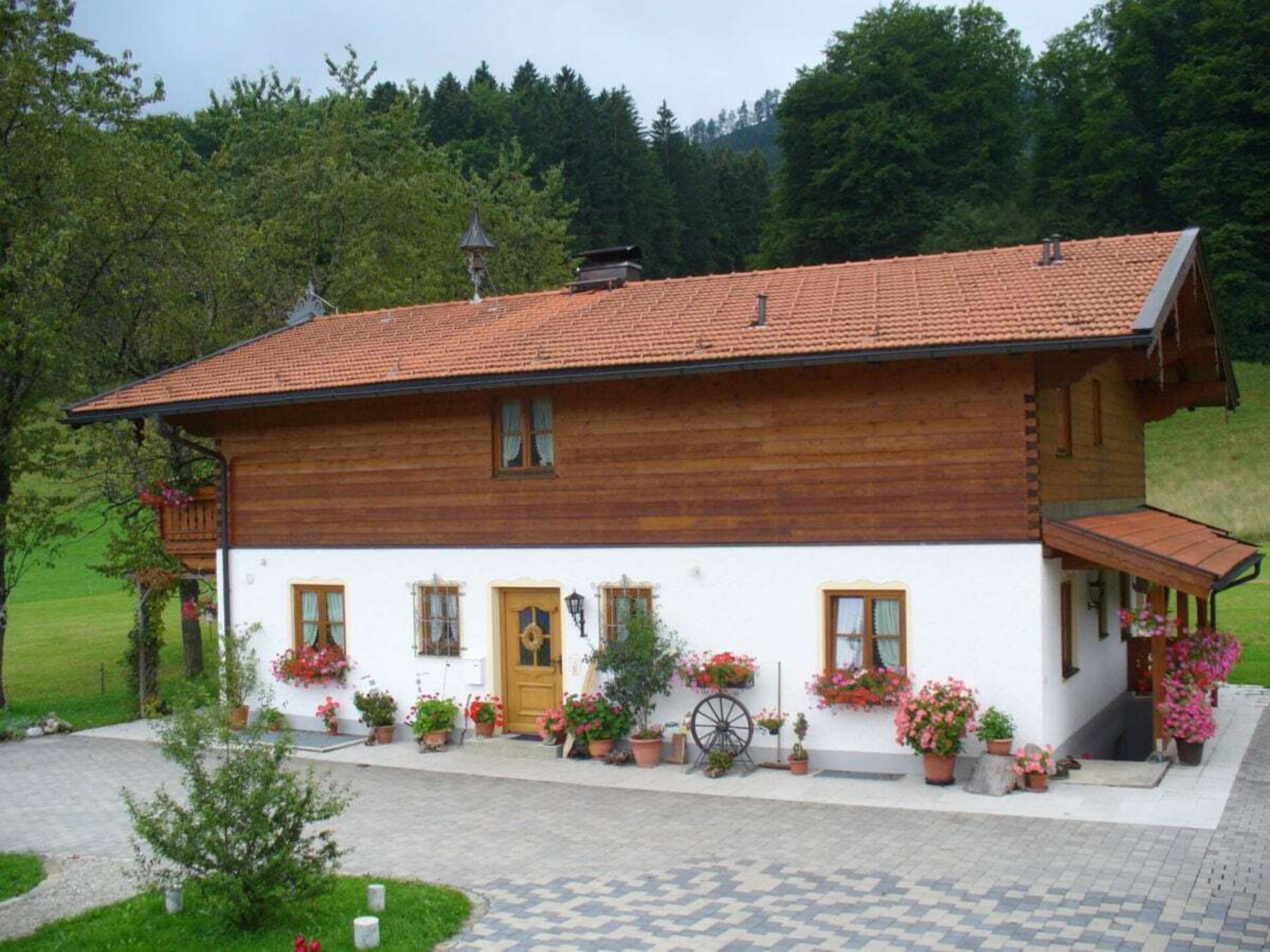 Knus vakantiehuis voor 3 in Aschau, 8 km van de skilift - foto 2
