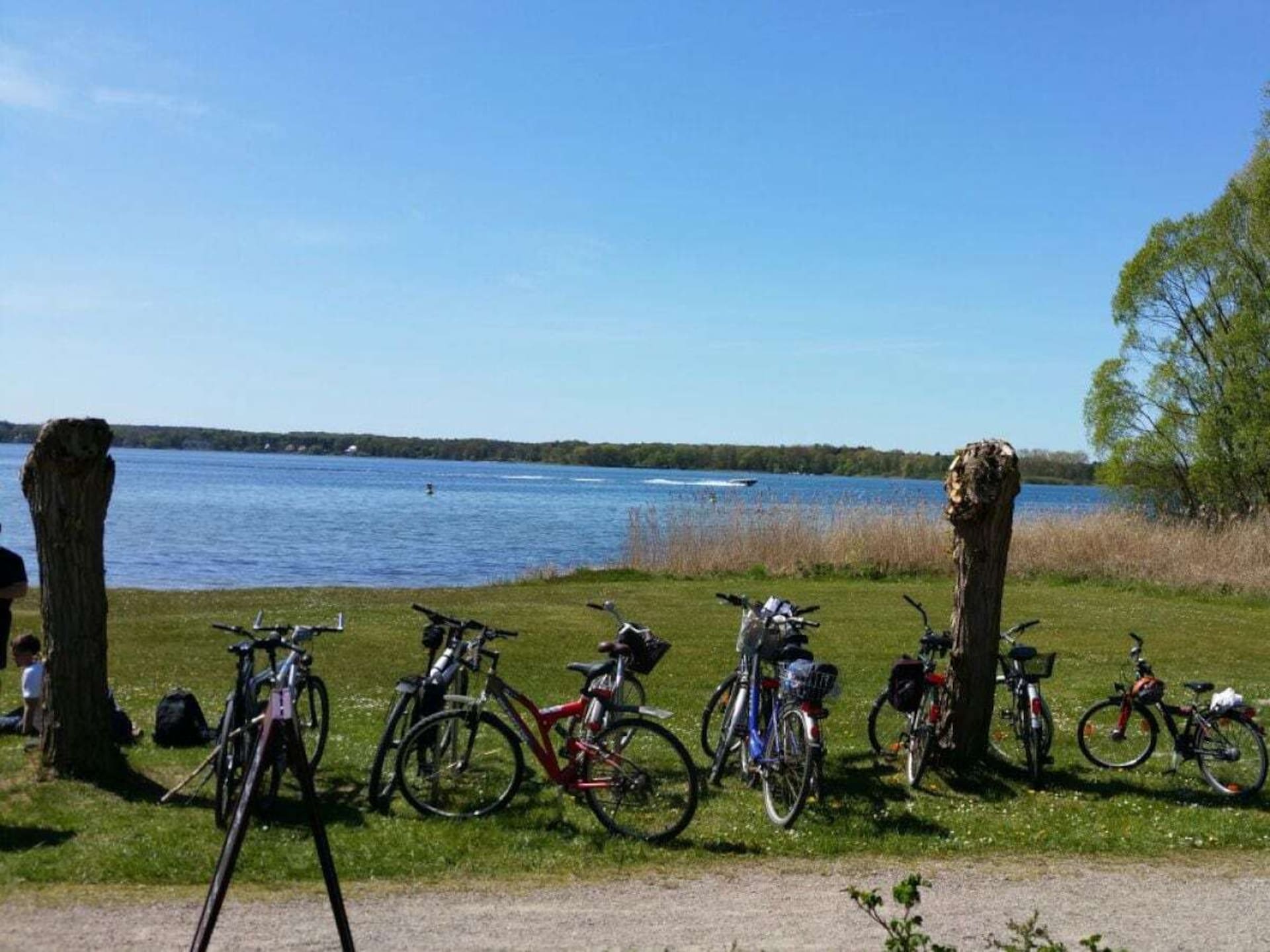 Romantisch appartement aan de Plauer See met balkon en open haard - foto 16