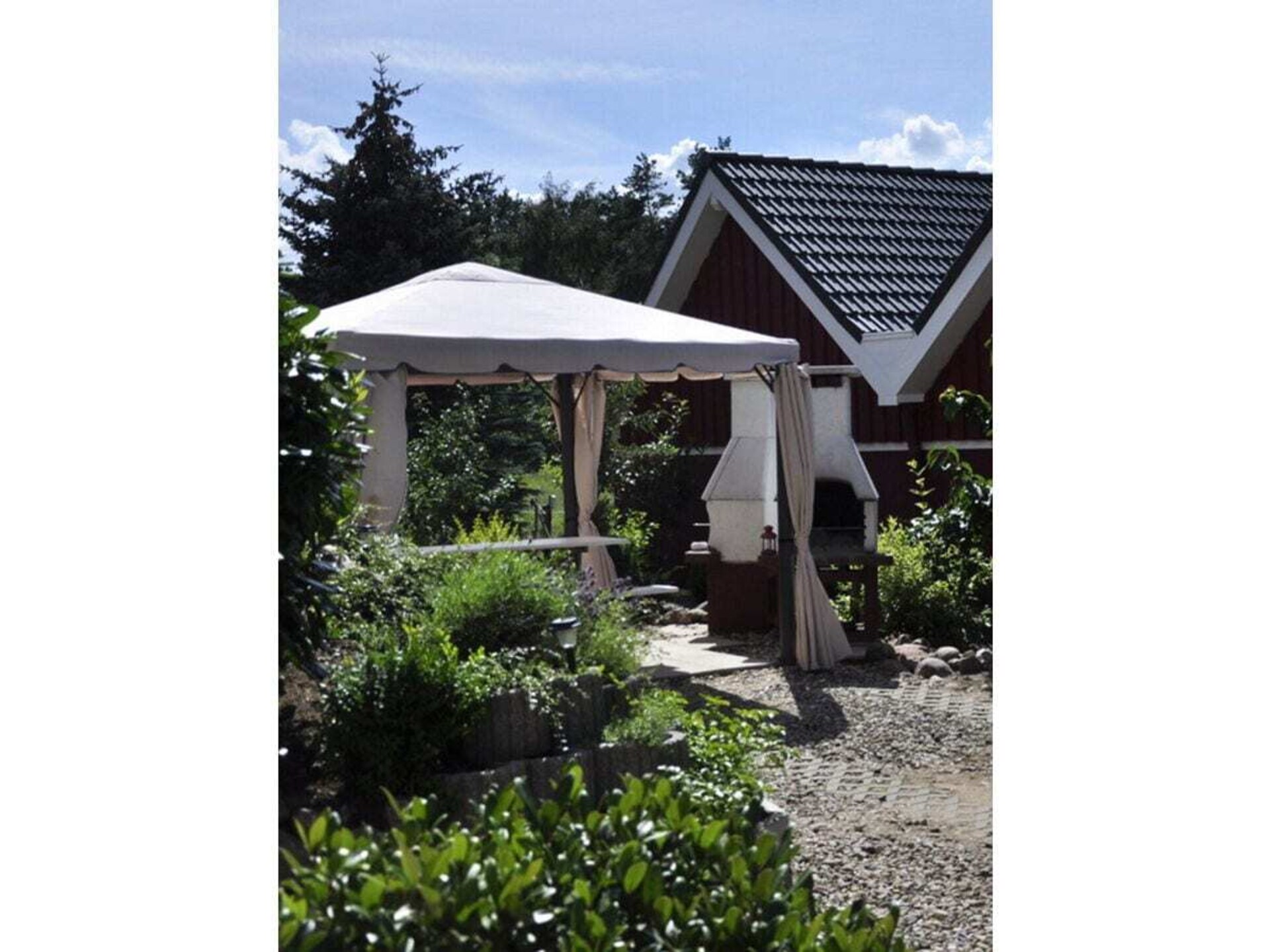 Romantisch appartement aan de Plauer See met open haard en balkon - foto 4
