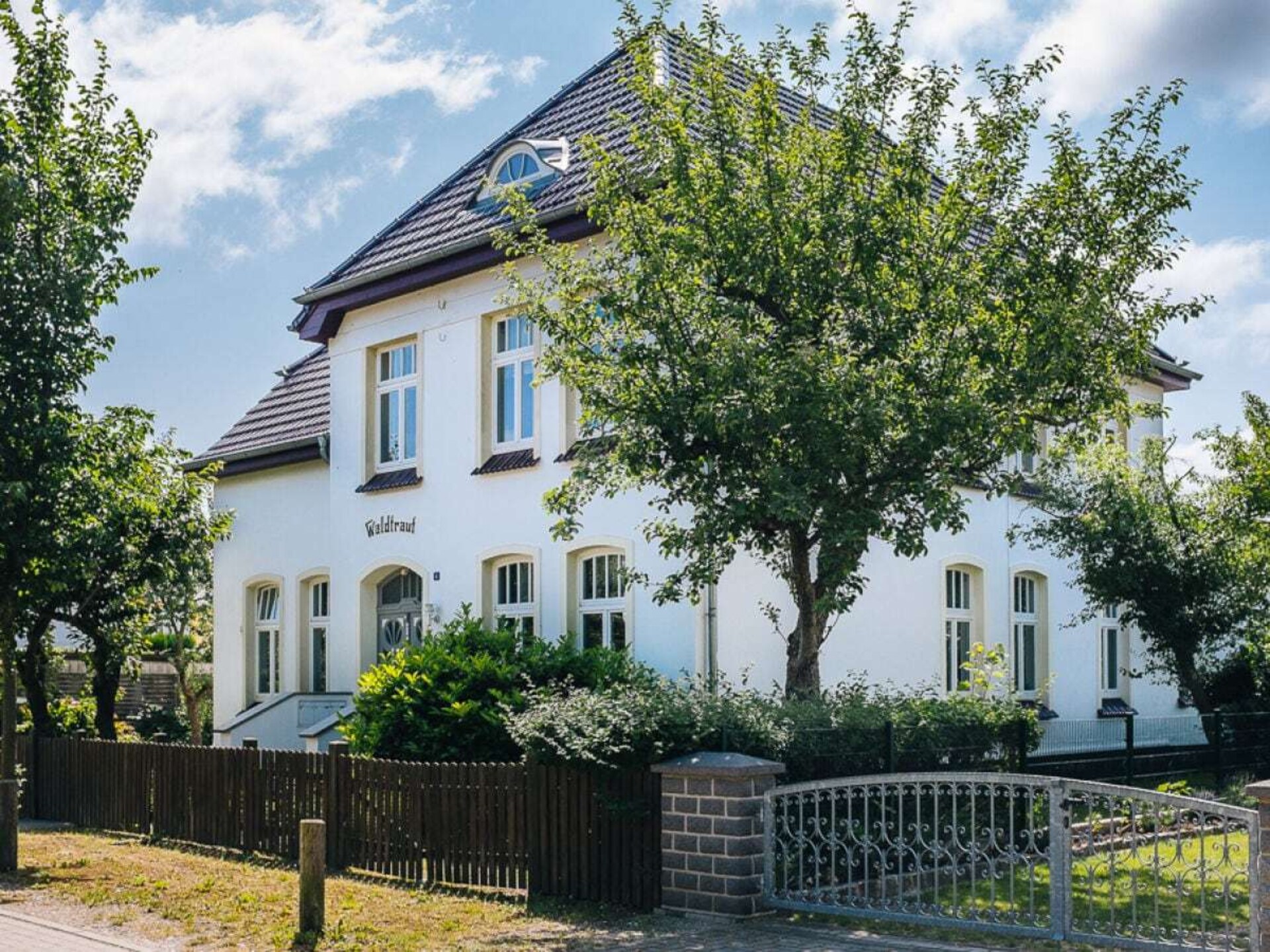 Licht appartement Möwe met laadpaal op 1,2 km van strand Kühlungsborn - foto 1