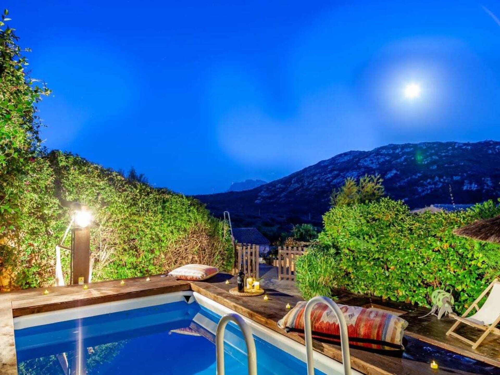 Authentiek vakantiehuis met zwembad en zeezicht bij Porto San Paolo - foto 1