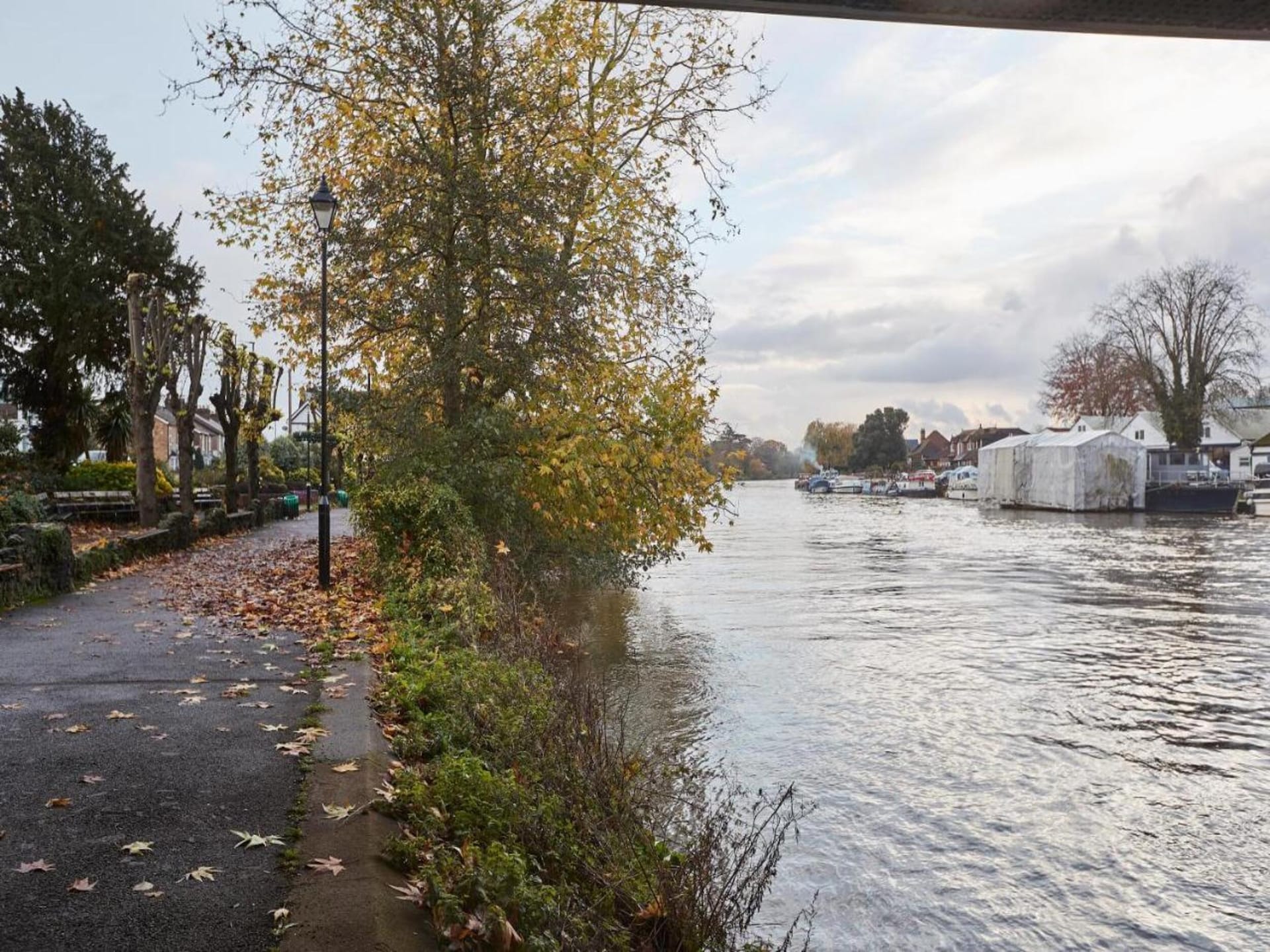 Classic Double met Theemszicht in Staines – nabij Londen - foto 15
