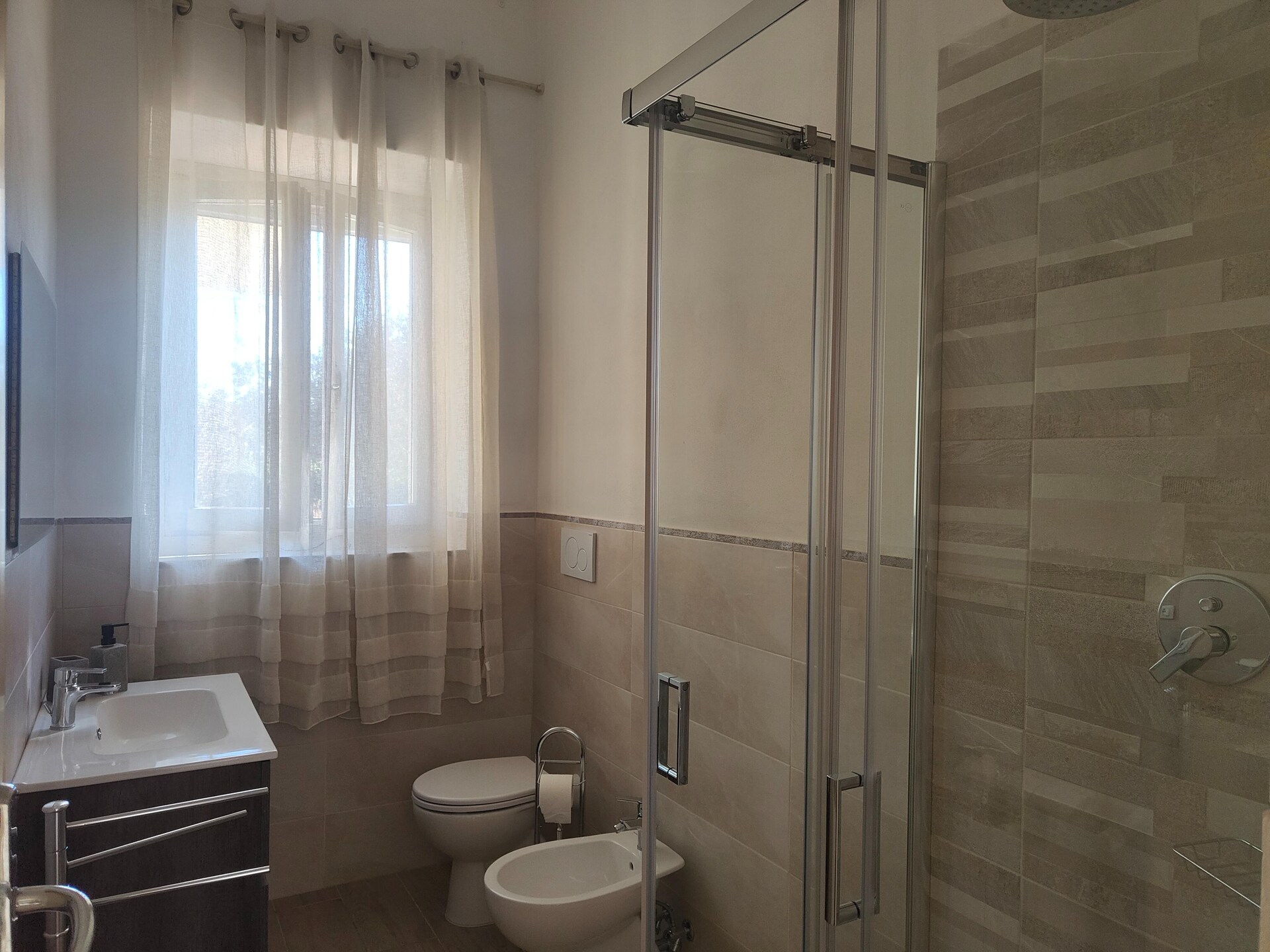 Ruim Toscaans vakantiehuis met zwembad in Camaiore - foto 28