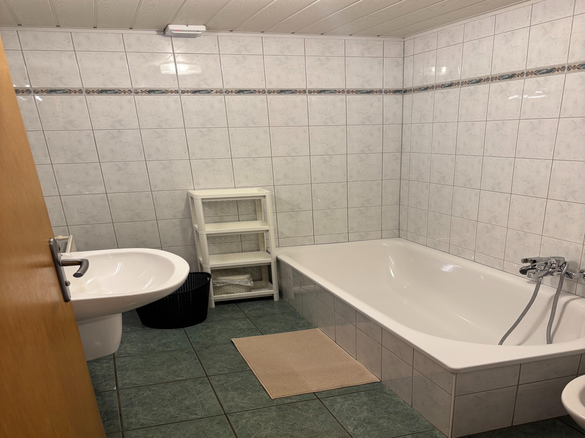 26-persoons vakantiehuis met bubbelbad en sauna in Waimes - Robertville - foto 34