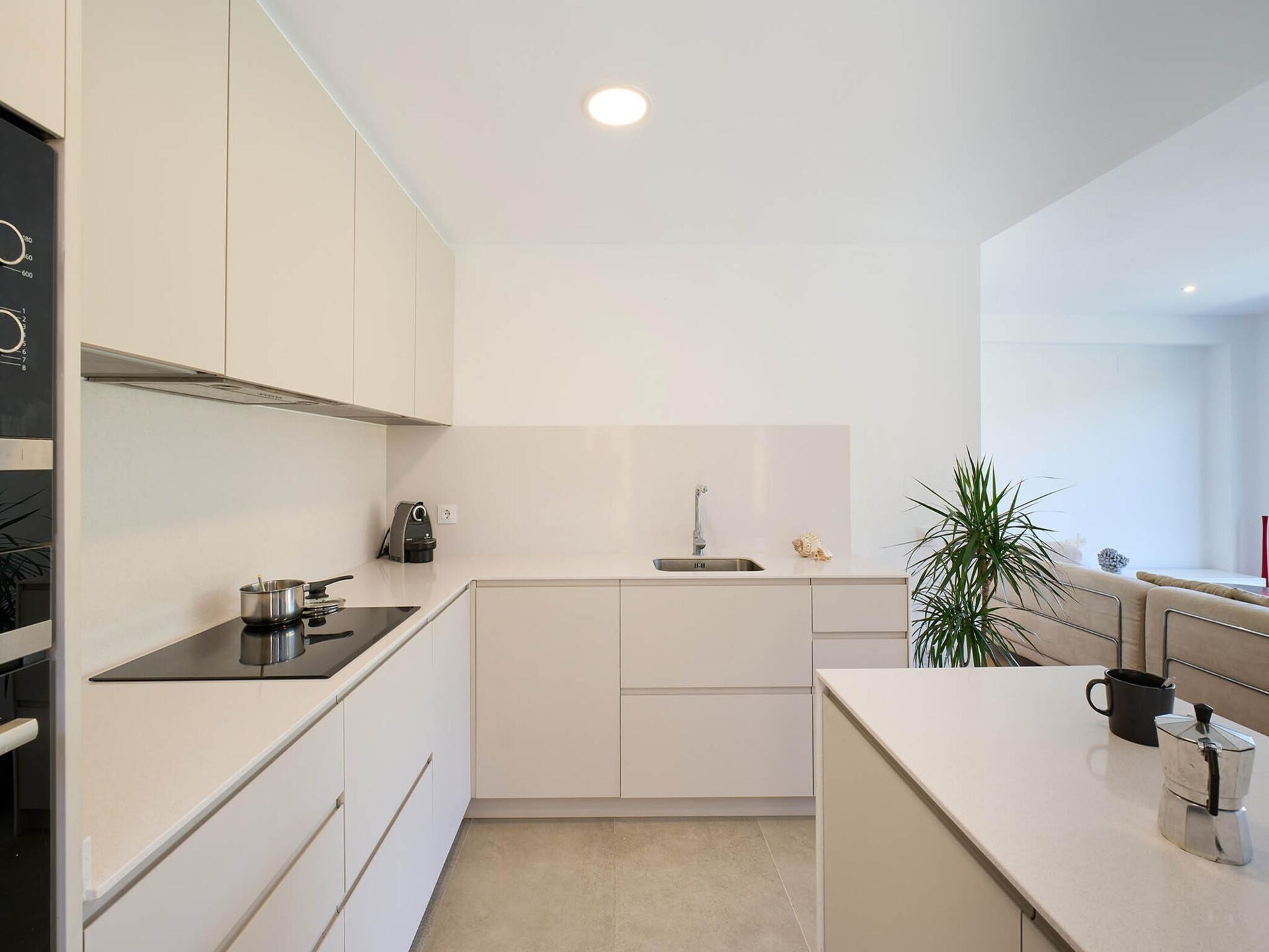 Villa Agnes in Vidreres met privézwembad voor 6 personen - foto 3