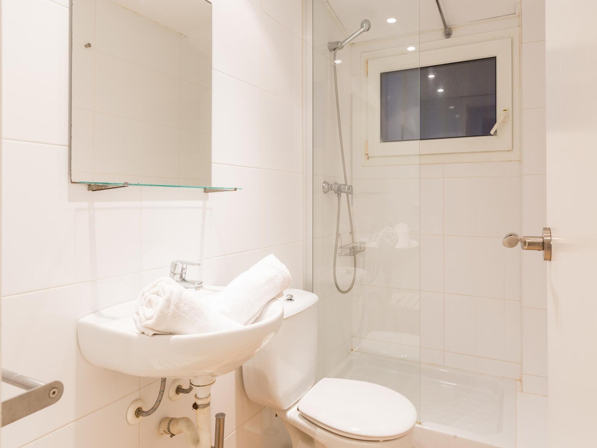 Villa Agnes in Vidreres met privézwembad voor 6 personen - foto 20