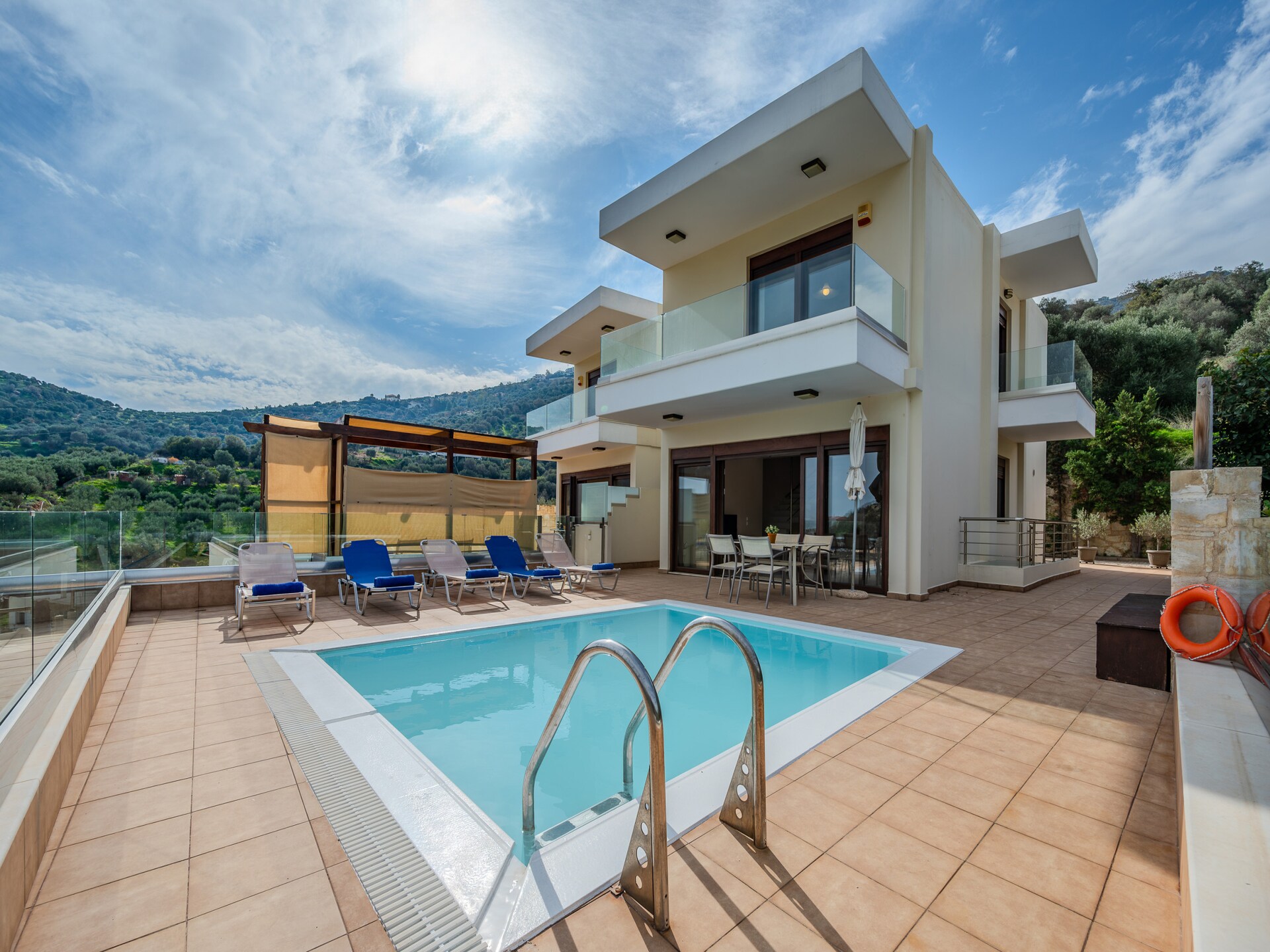 Villa Nikos: Ruim vakantiehuis met privézwembad op 900m van het strand - foto 29