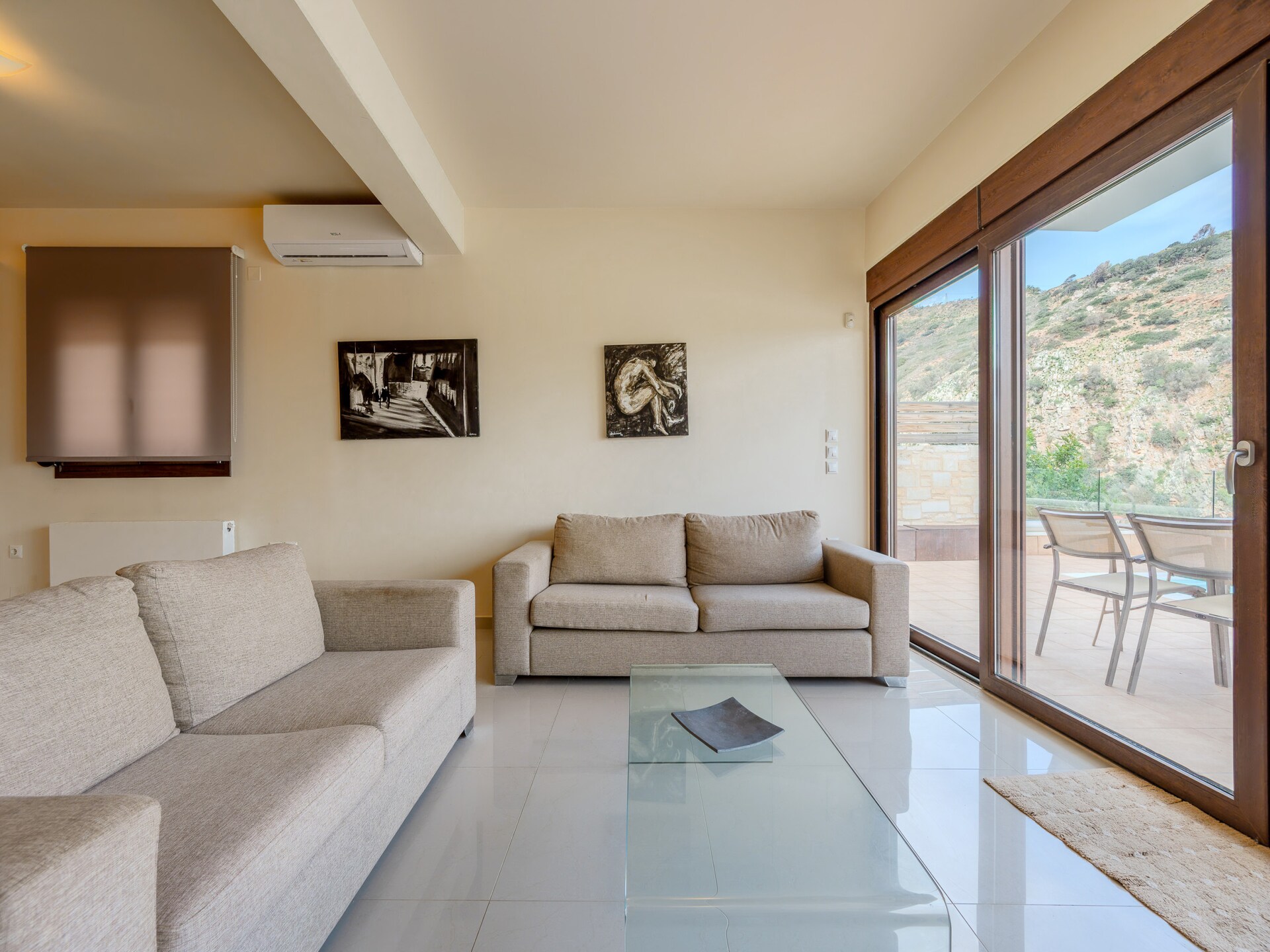 Villa Nikos: Ruim vakantiehuis met privézwembad op 900m van het strand - foto 2