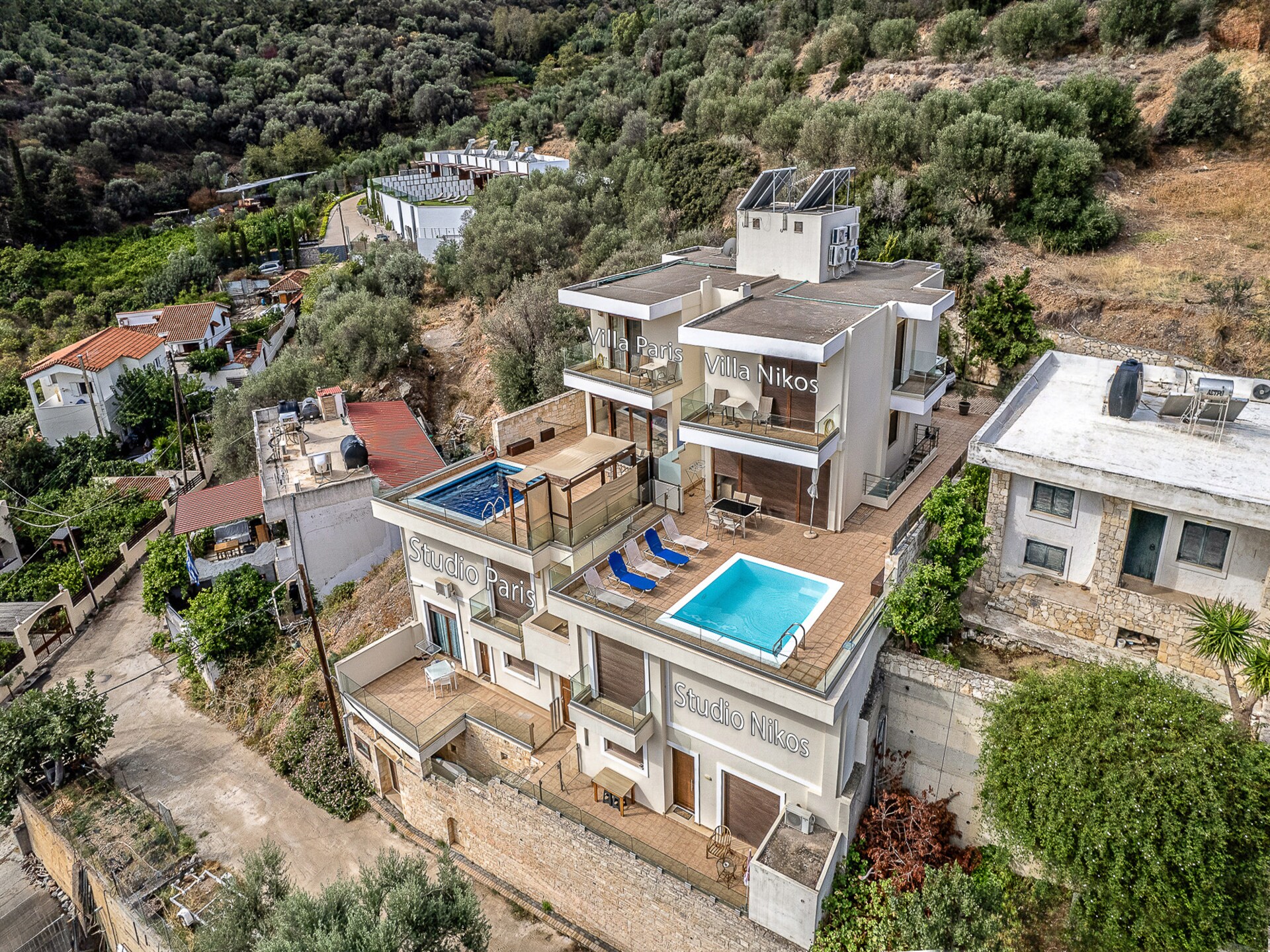 Villa Nikos: Ruim vakantiehuis met privézwembad op 900m van het strand - foto 27