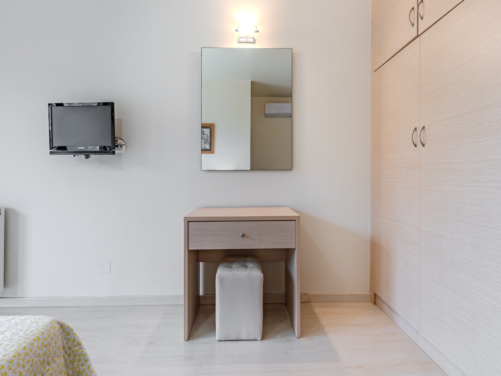 Villa Paris: Ruime oase met privézwembad op 900 meter van strand - foto 13