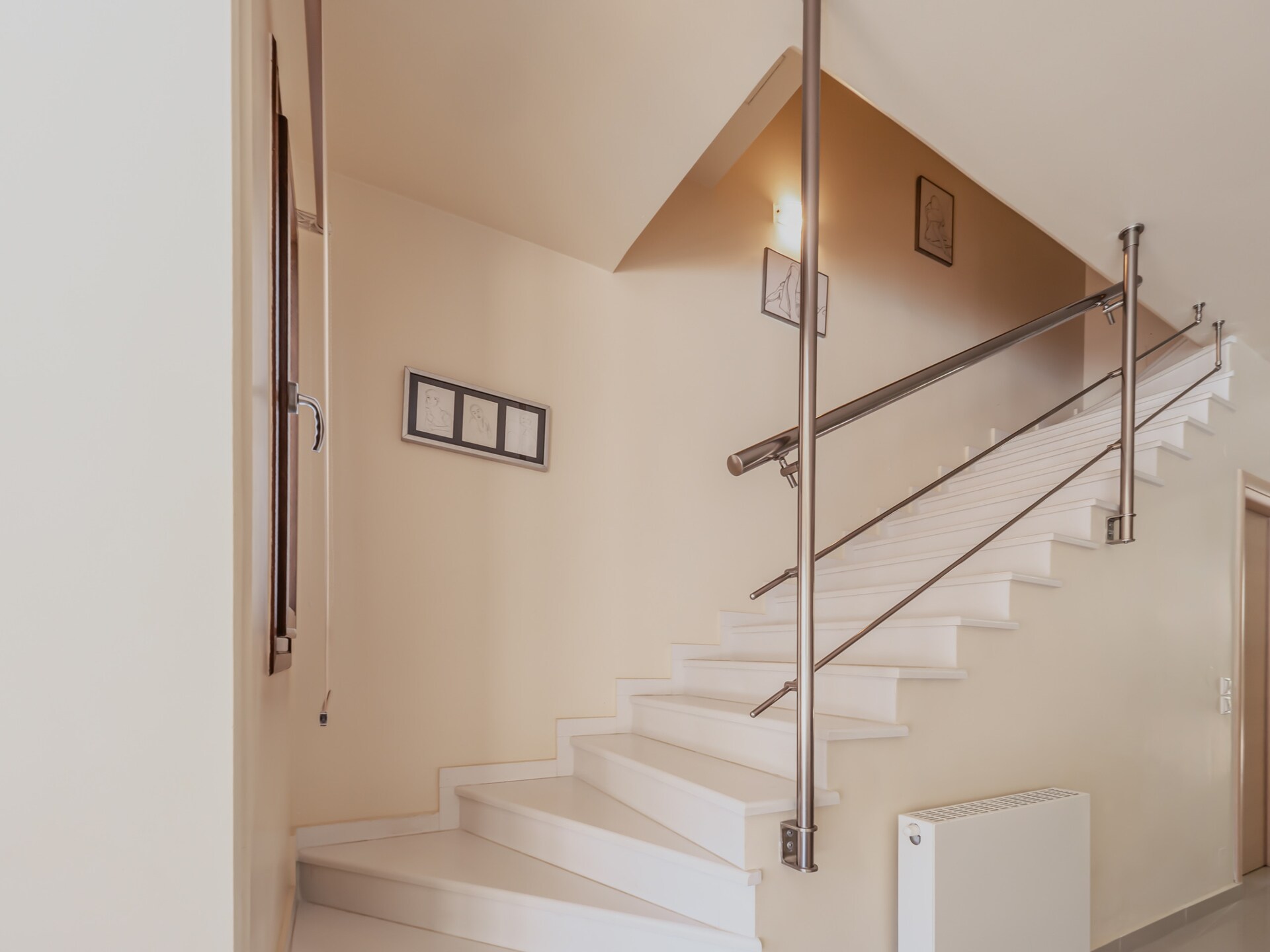 Villa Paris: Ruime oase met privézwembad op 900 meter van strand - foto 8