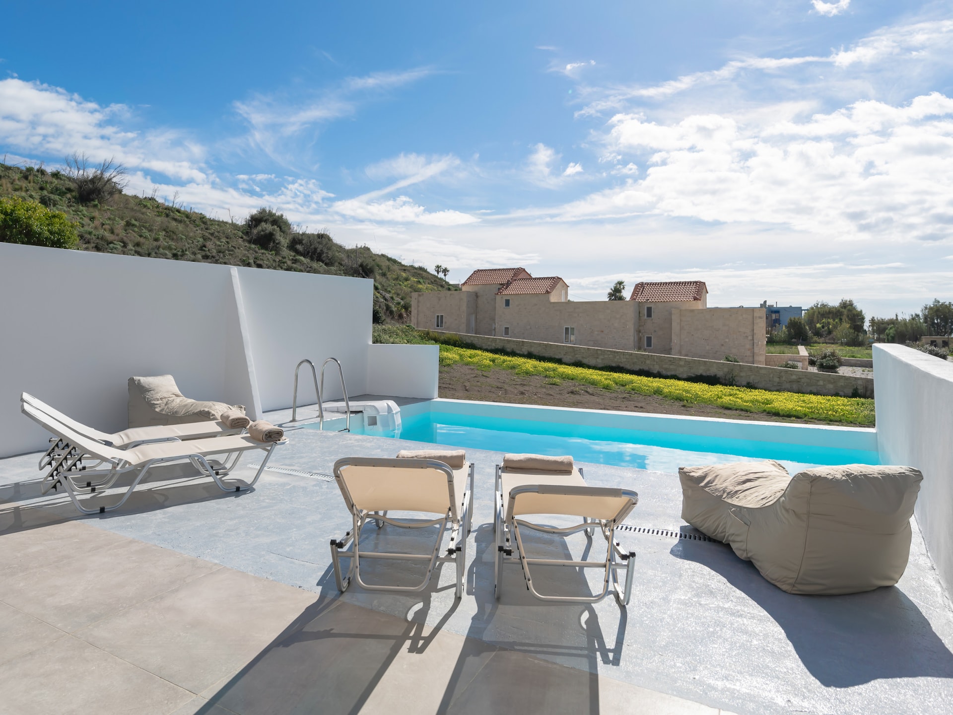 Villa met privézwembad aan het strand in Damnoni - foto 8